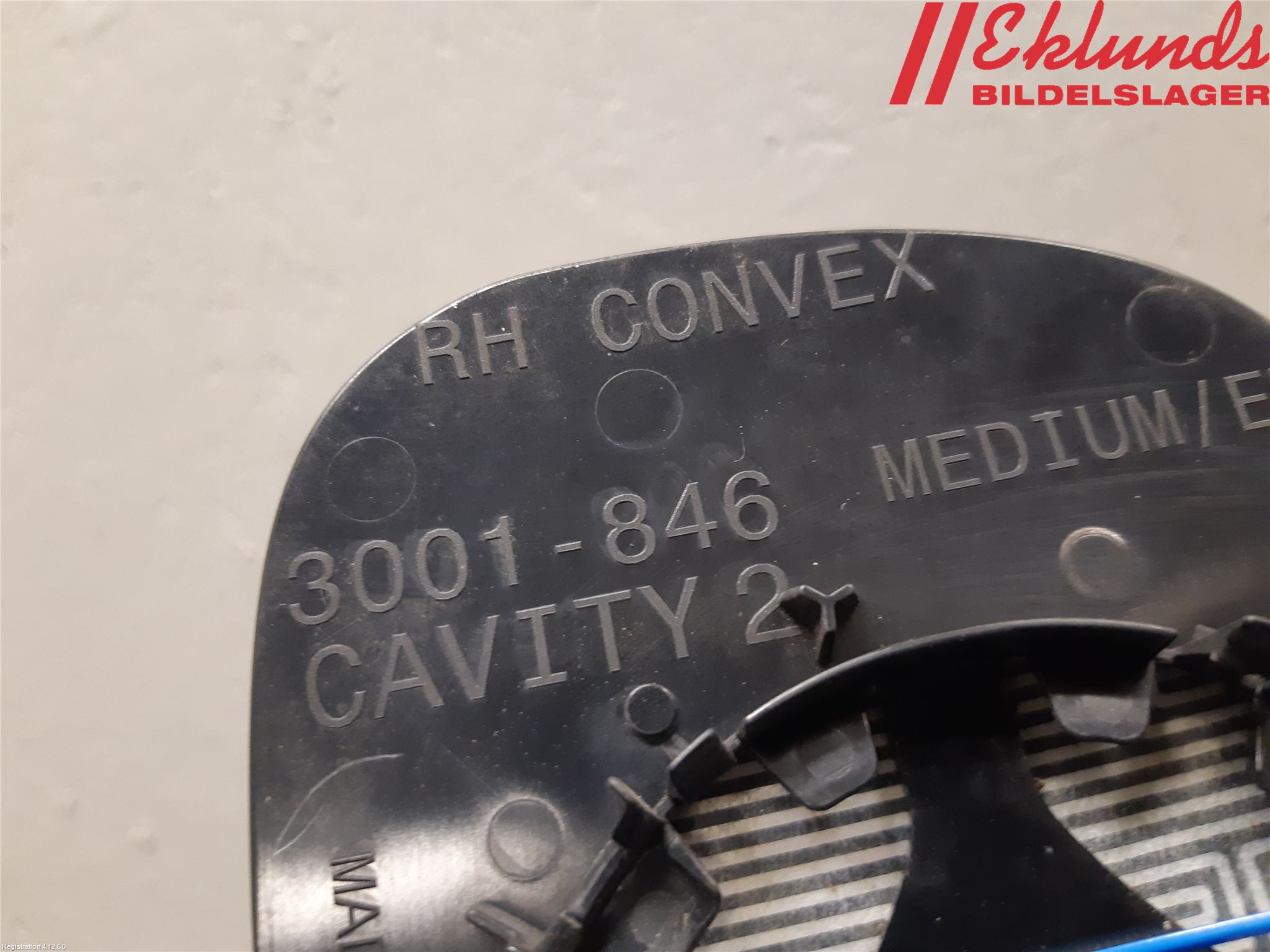 Volvo V40 12-19 Spegelglas Hö