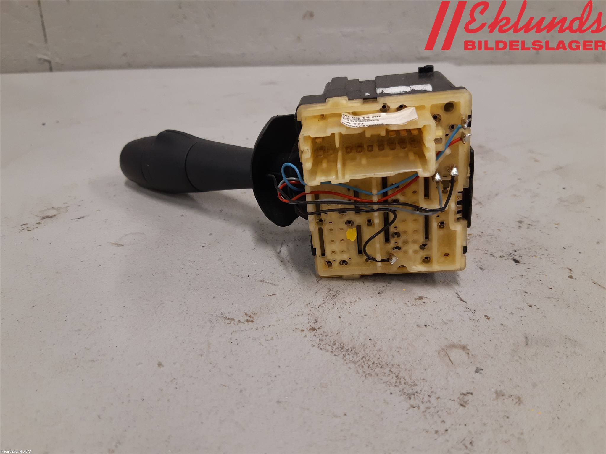 Renault TRAFIC/E-TECH 15- Spak Torkar-Spolomk