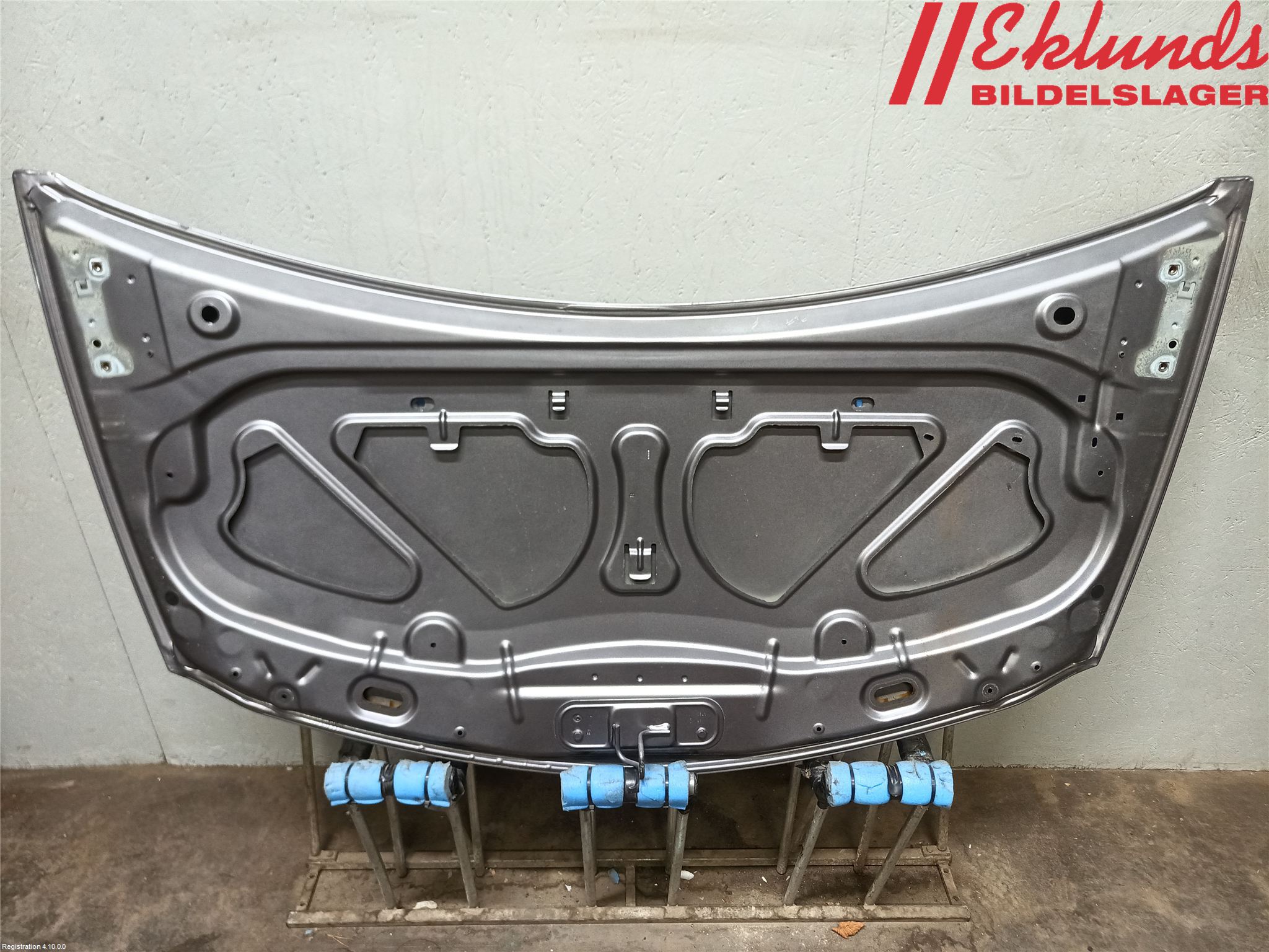 Renault CLIO III  09-12 Huv Fram