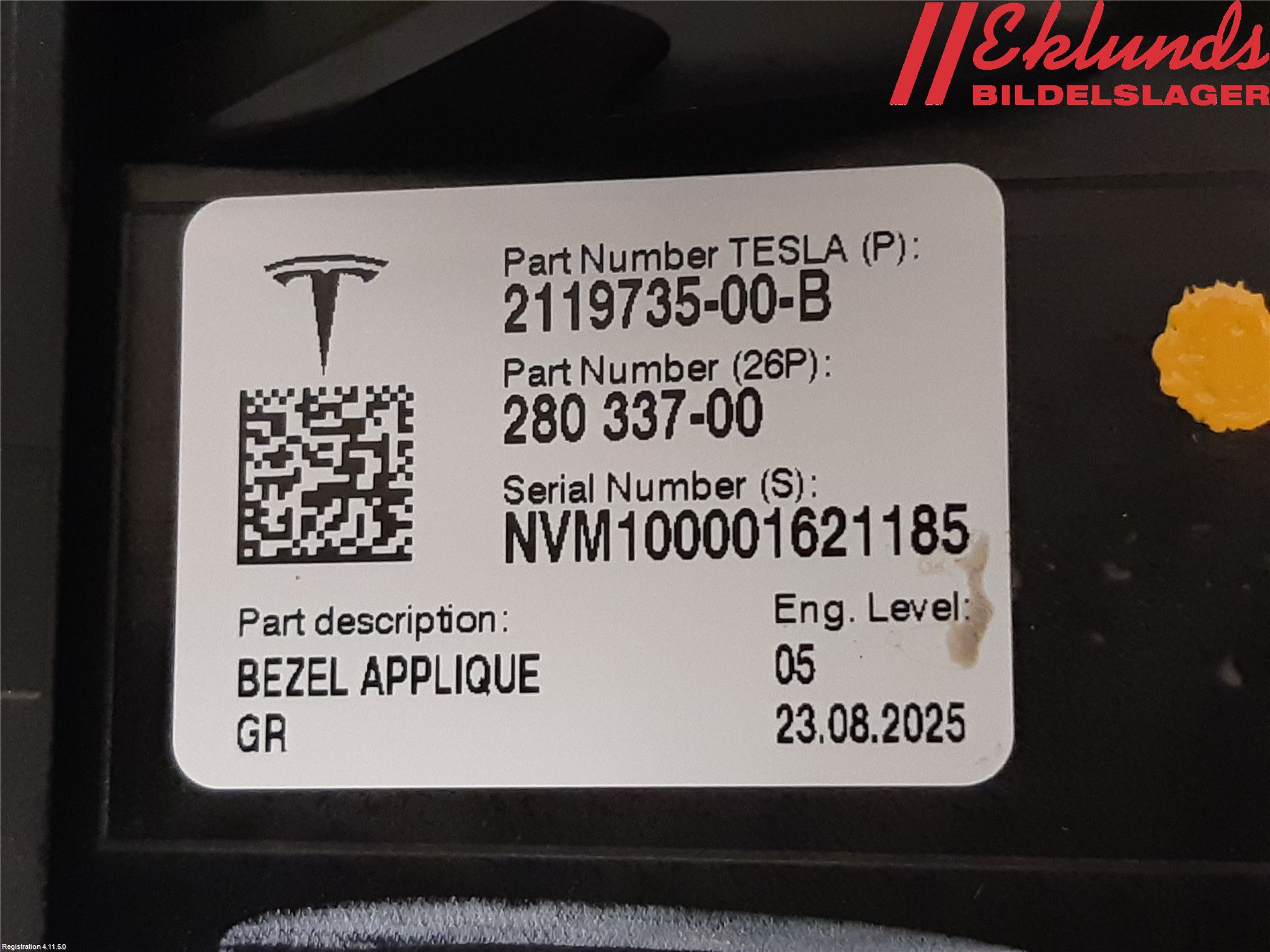 Tesla MODEL Y 21- List Bak-Baklucka
