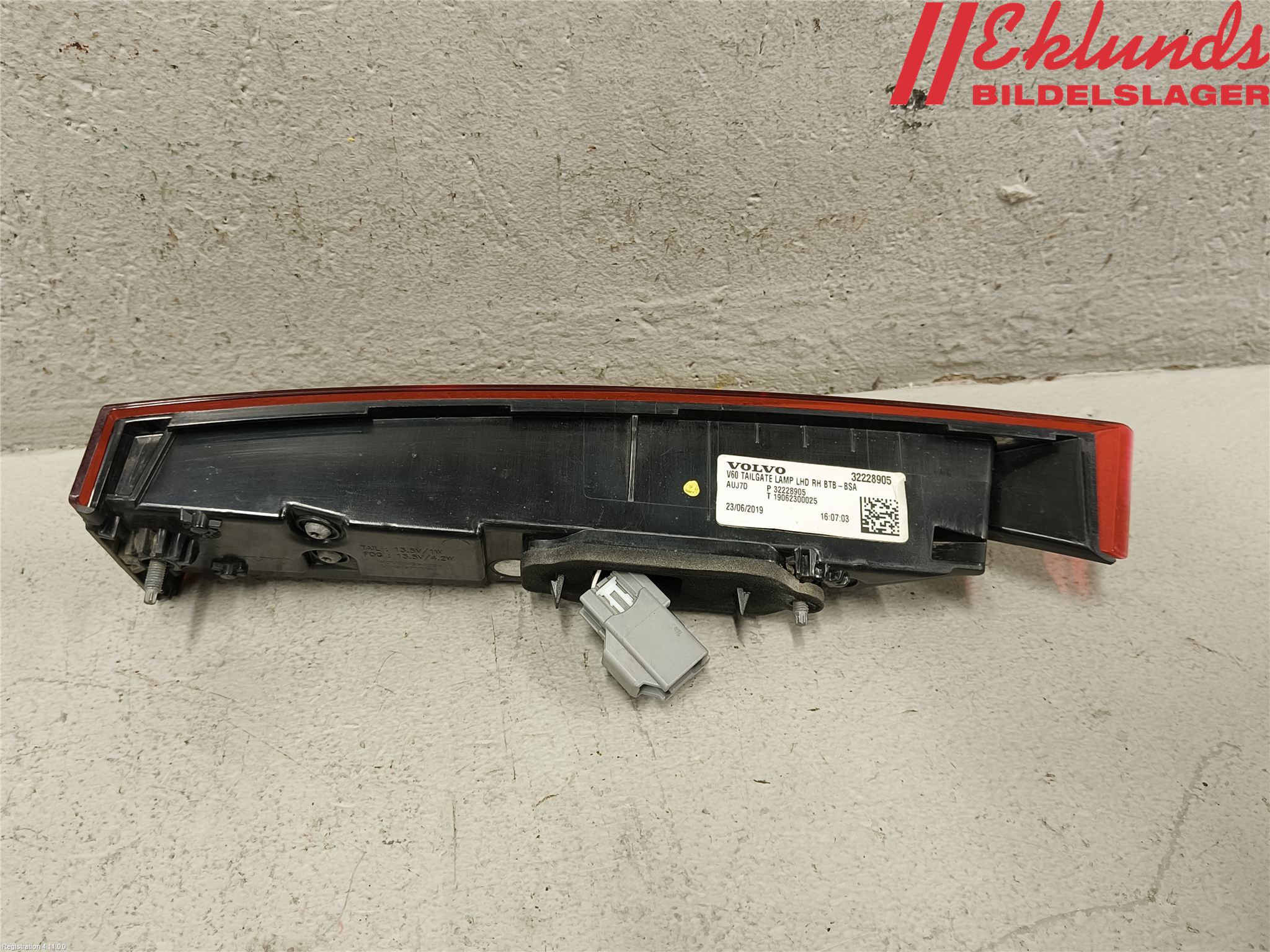 Volvo V60 19- Bakljus Lucka Hö