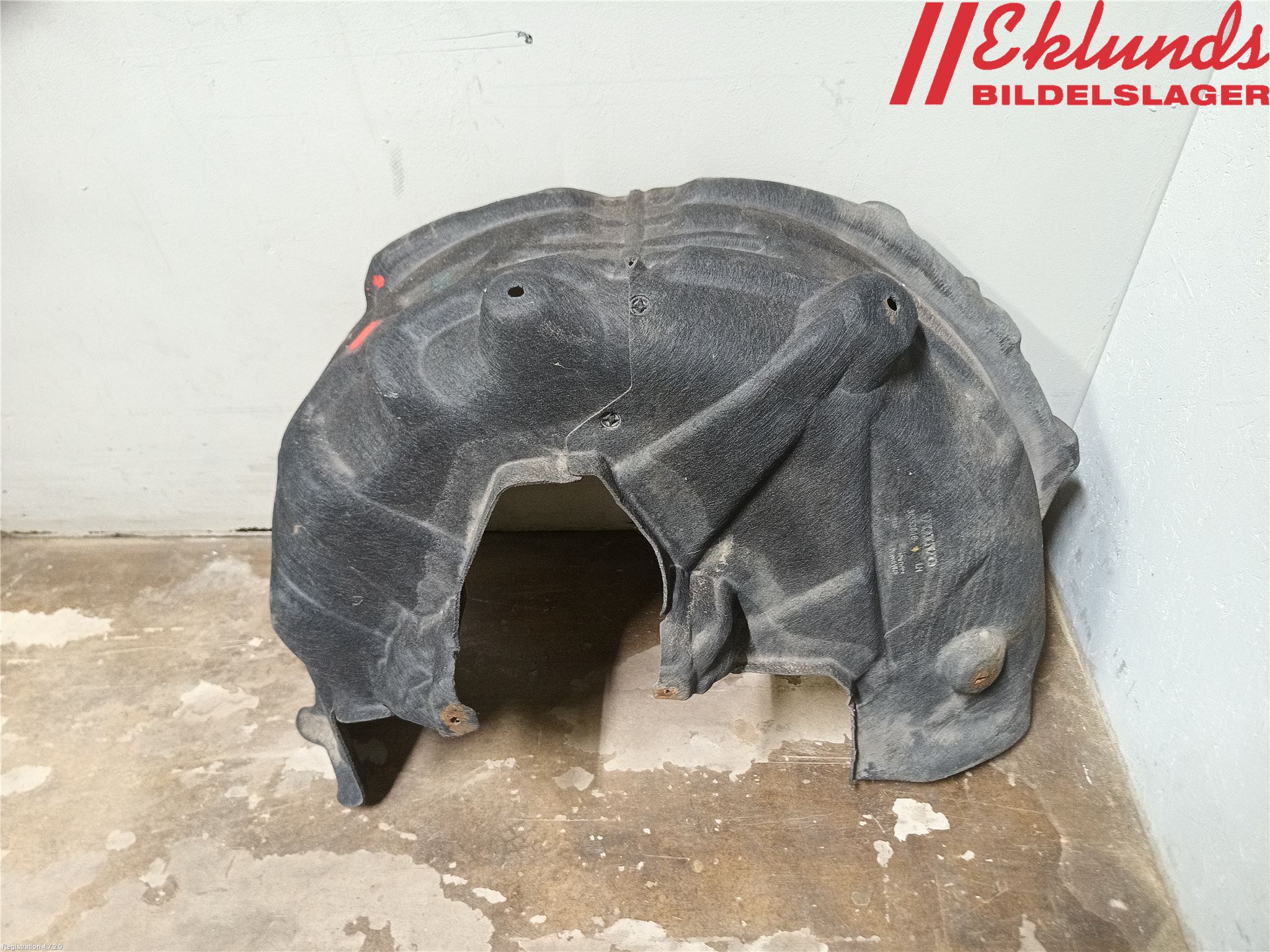 Volvo XC90/RECHARGE 16- Skärm Inner