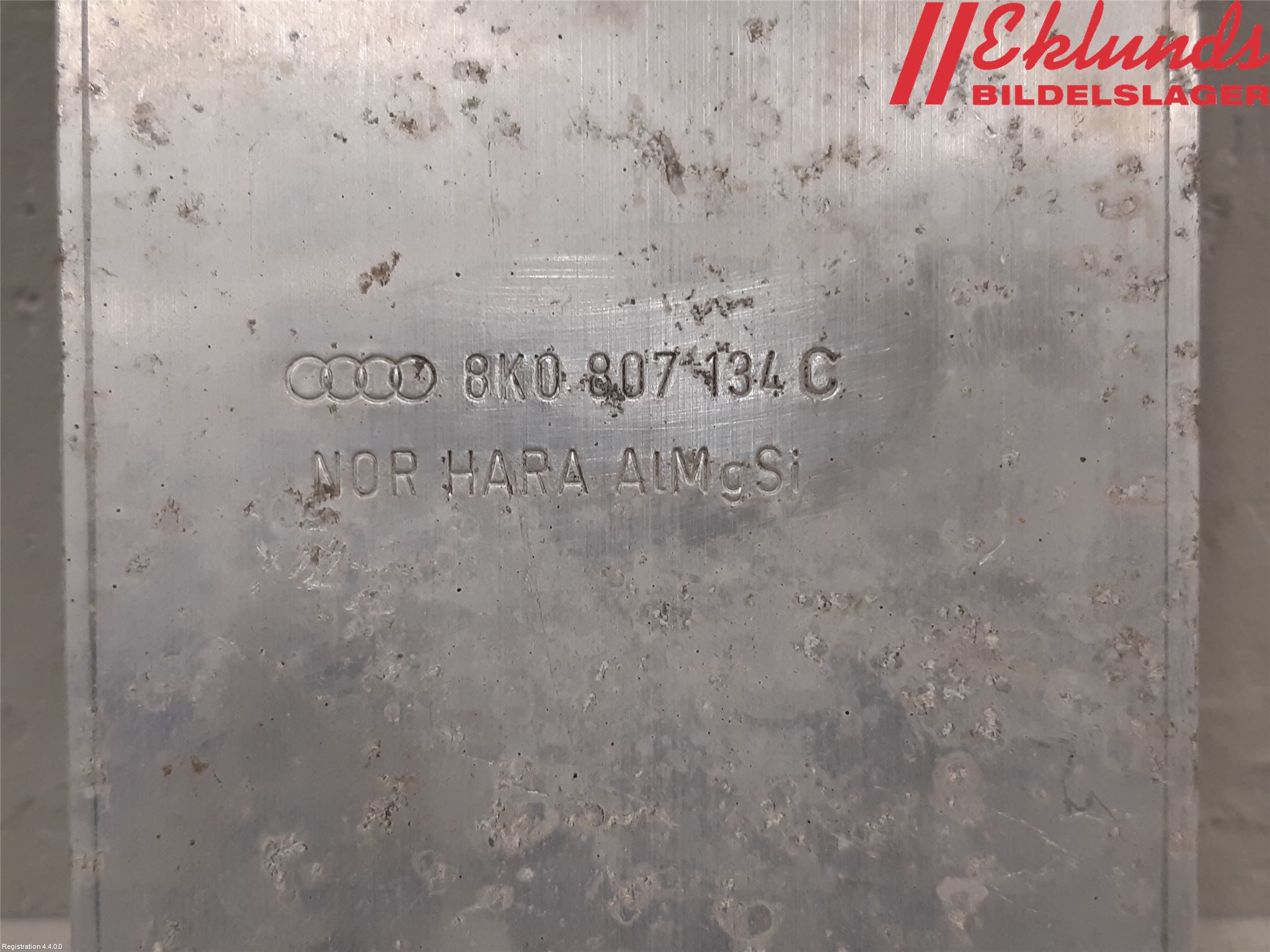 Audi A4/S4 08-11 Stötfångarbärjärn Fram