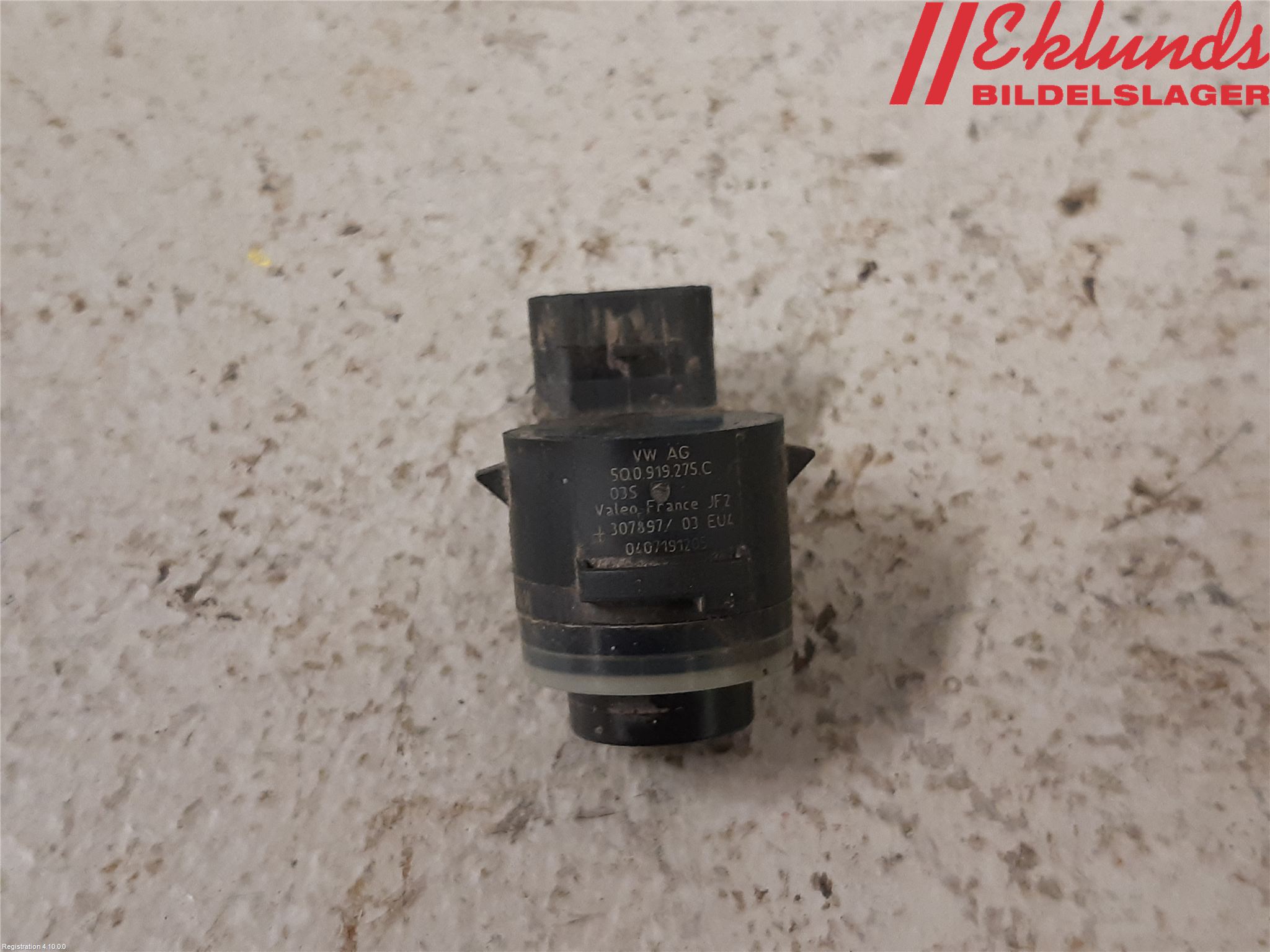 Skoda SUPERB 16-24 Parkeringshjälp Backsensor