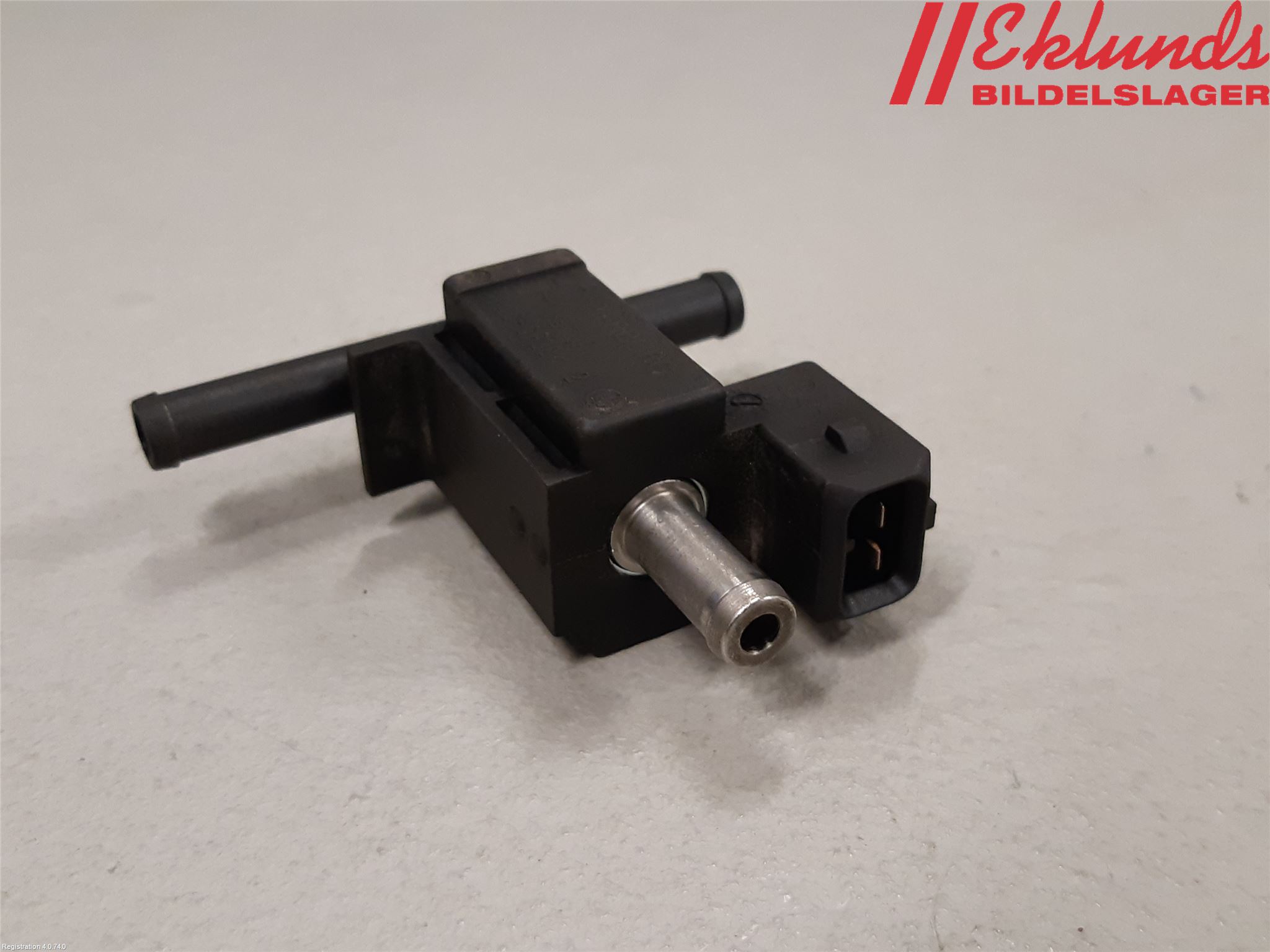 Renault CAPTUR 13-19 Vakuumventil