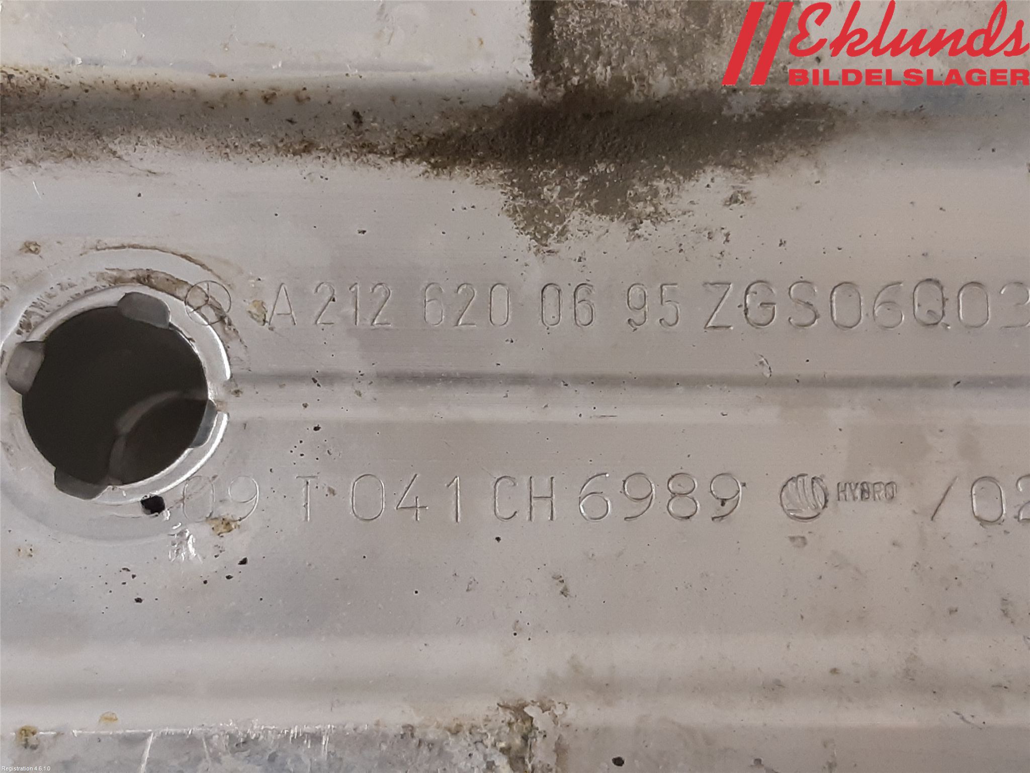 Mercedes-Benz MB E-KLASS (W212) 09-16 Stötfångarbärjärn Fram