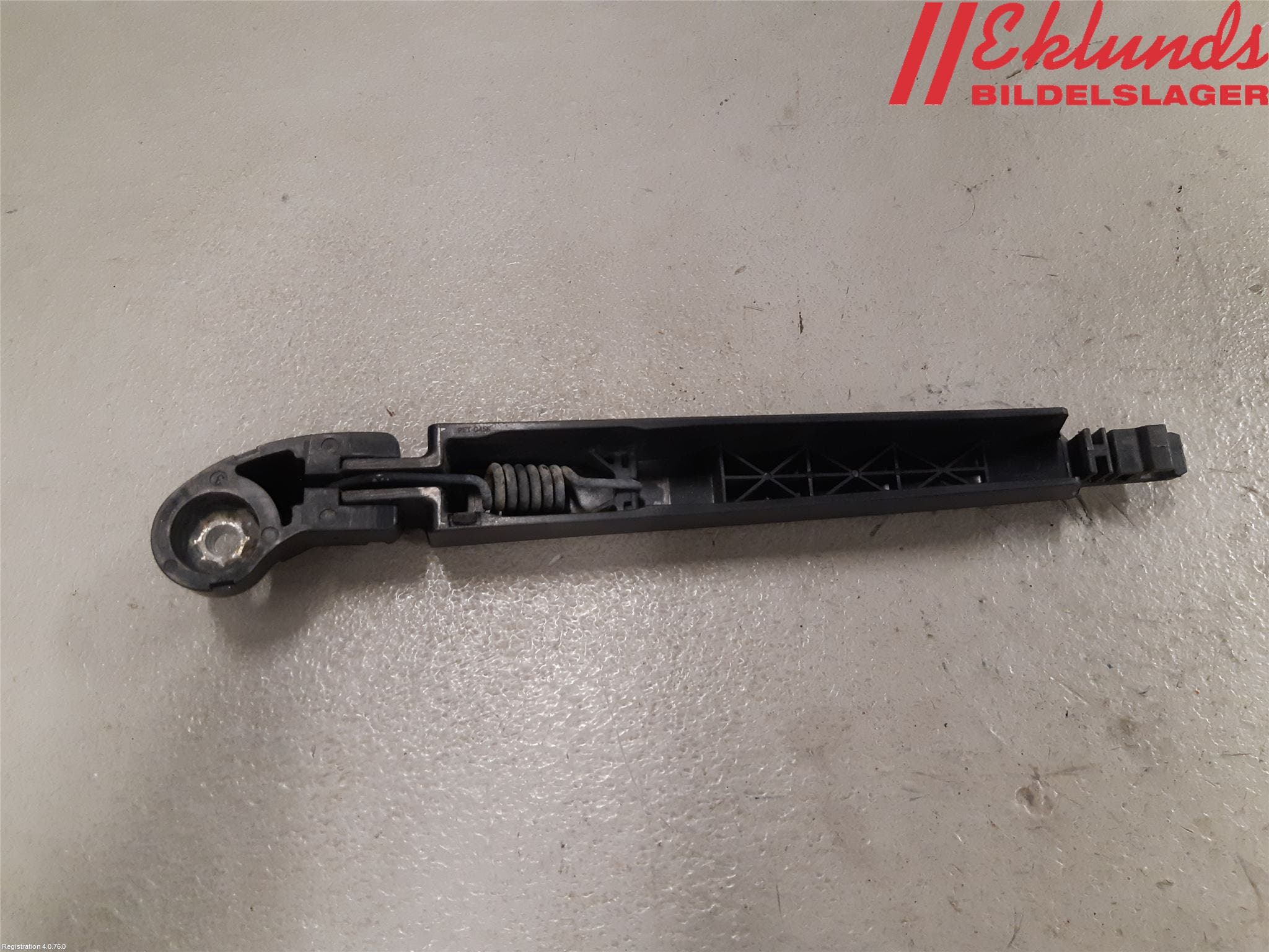 Hyundai i30 GD 13-17 Torkararm-Bakruta