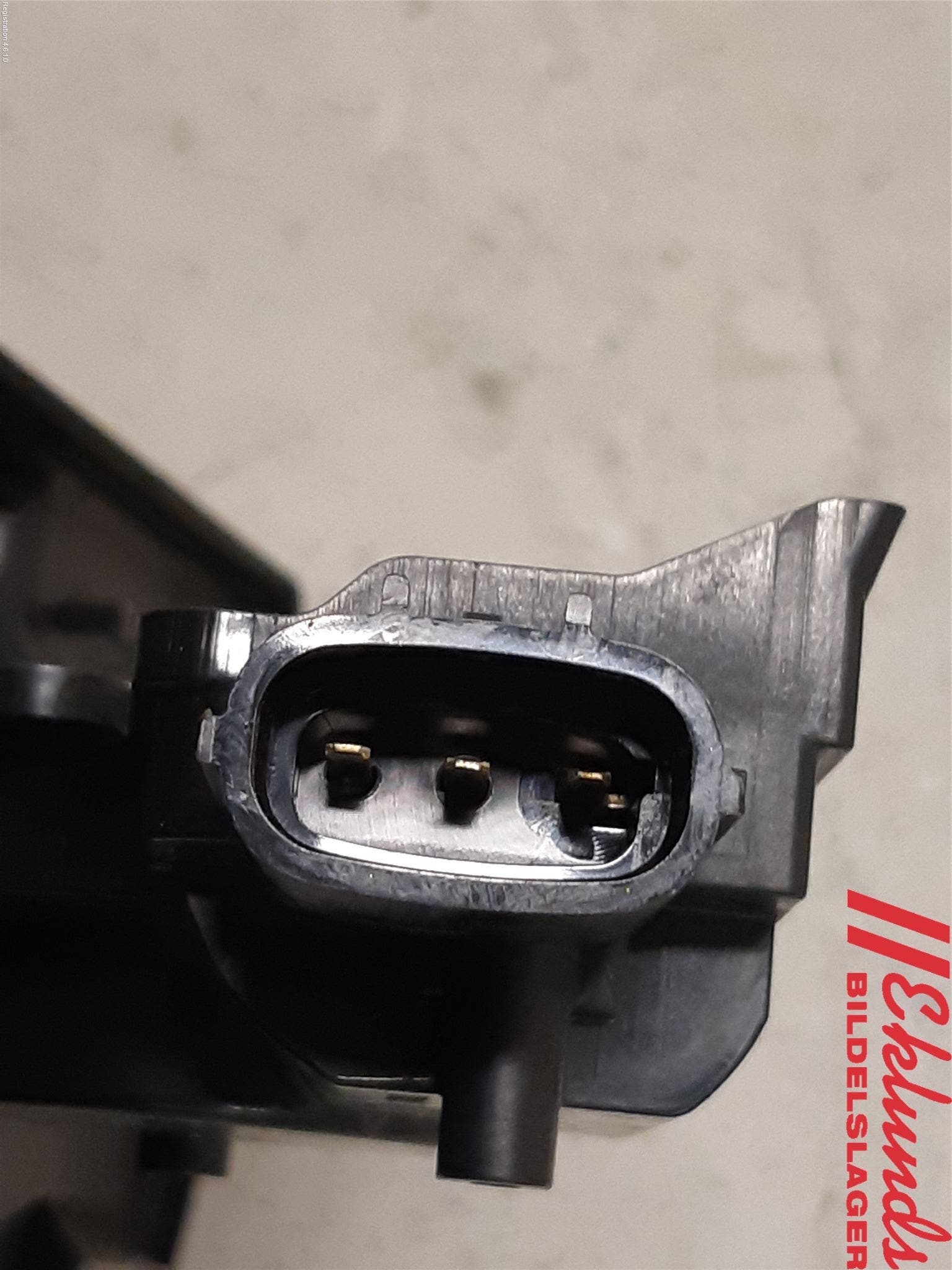 Toyota C-HR 16-23 Låskista Baklucka