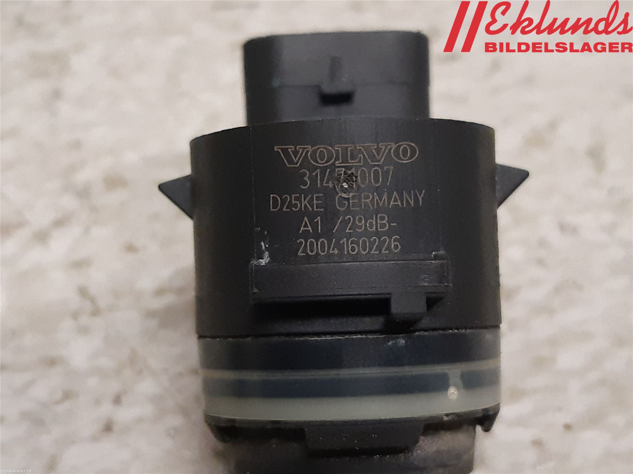 Volvo XC90/RECHARGE 16- Parkeringshjälp Backsensor