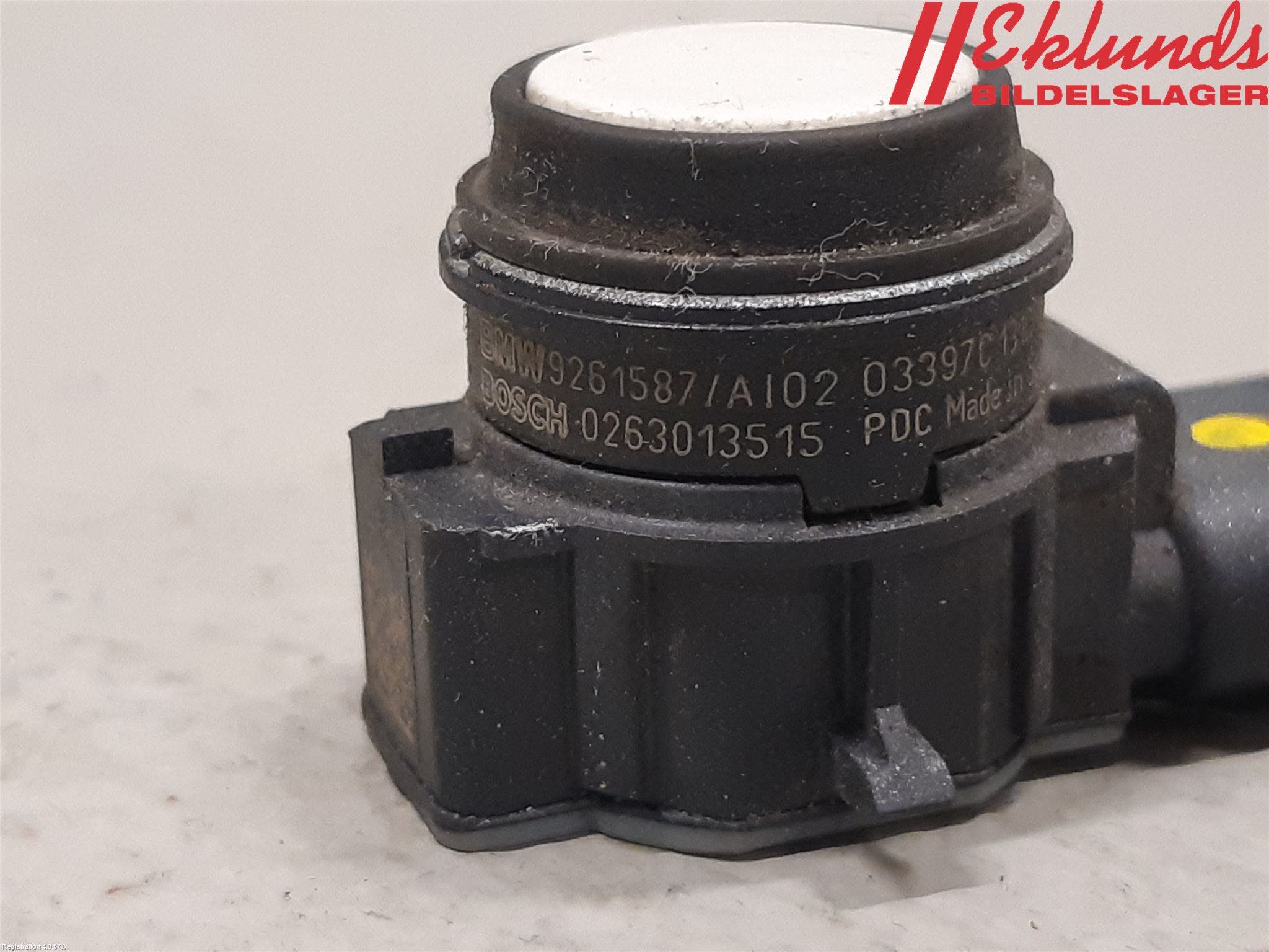 BMW 3 F30/F31/F80 12-19 Parkeringshjälp Frontsensor