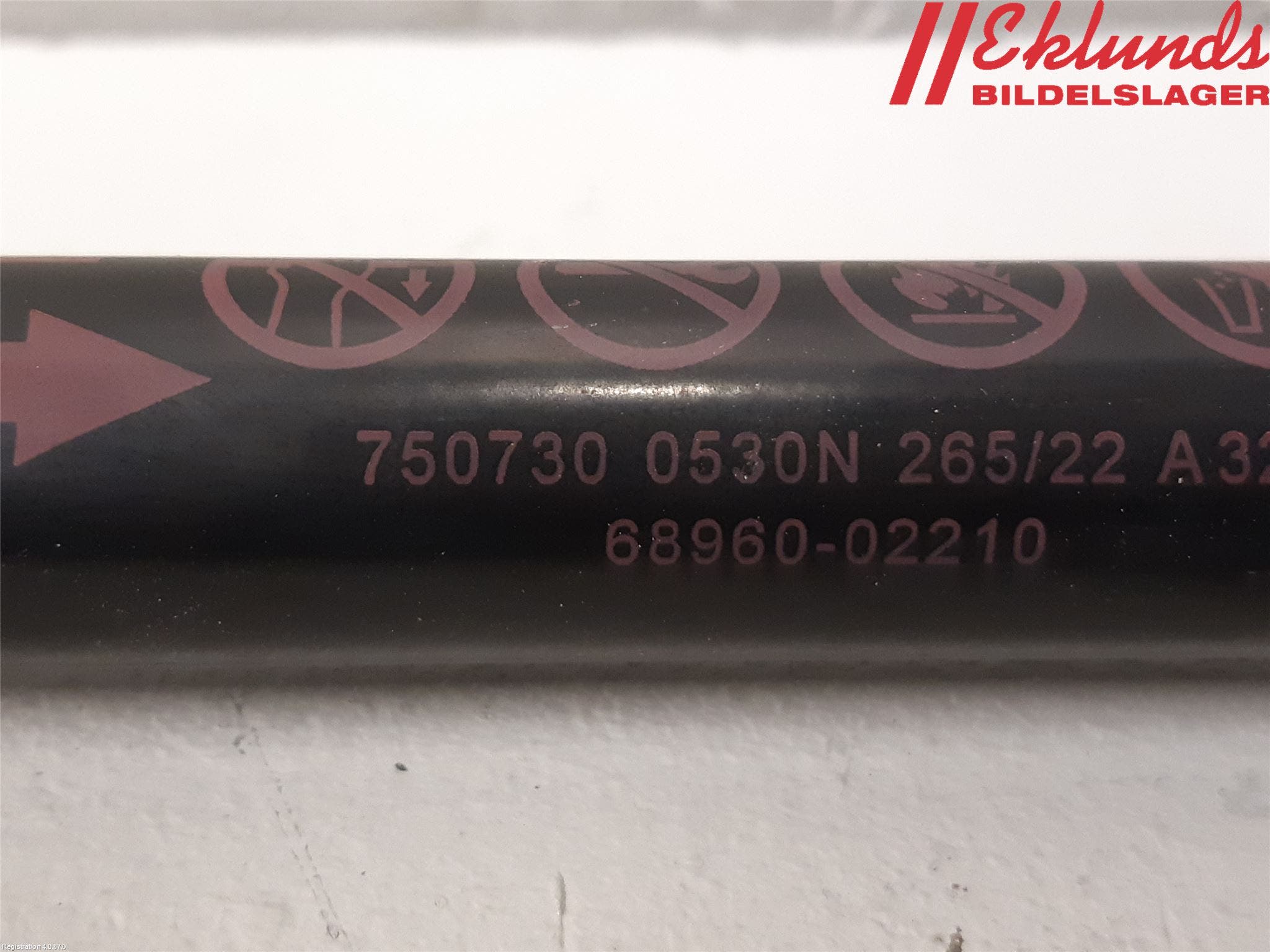 Toyota COROLLA 19- Gasfjäder Baklucka