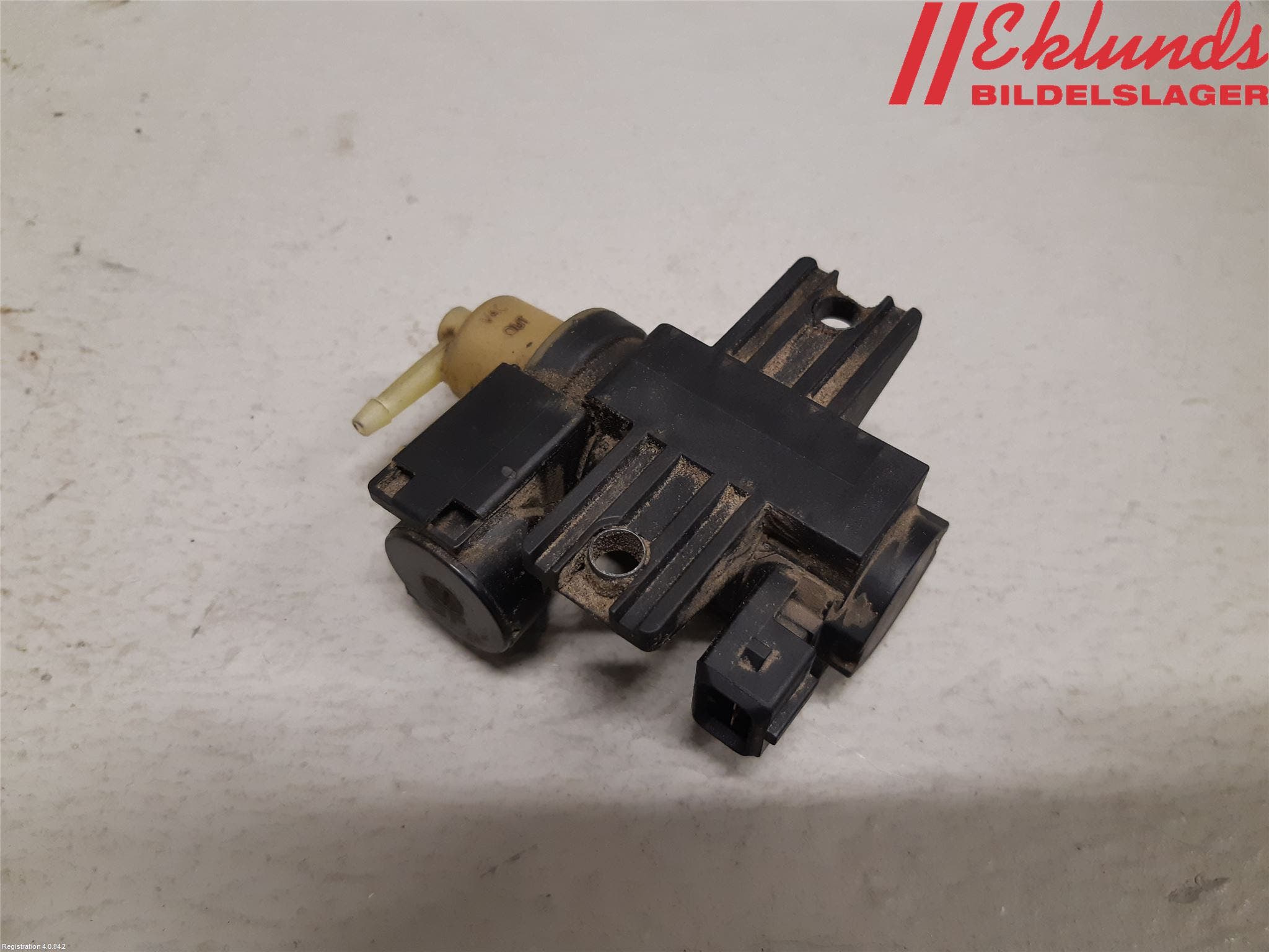 Nissan NAVARA, TREK-1 17-21 Vakuumventil