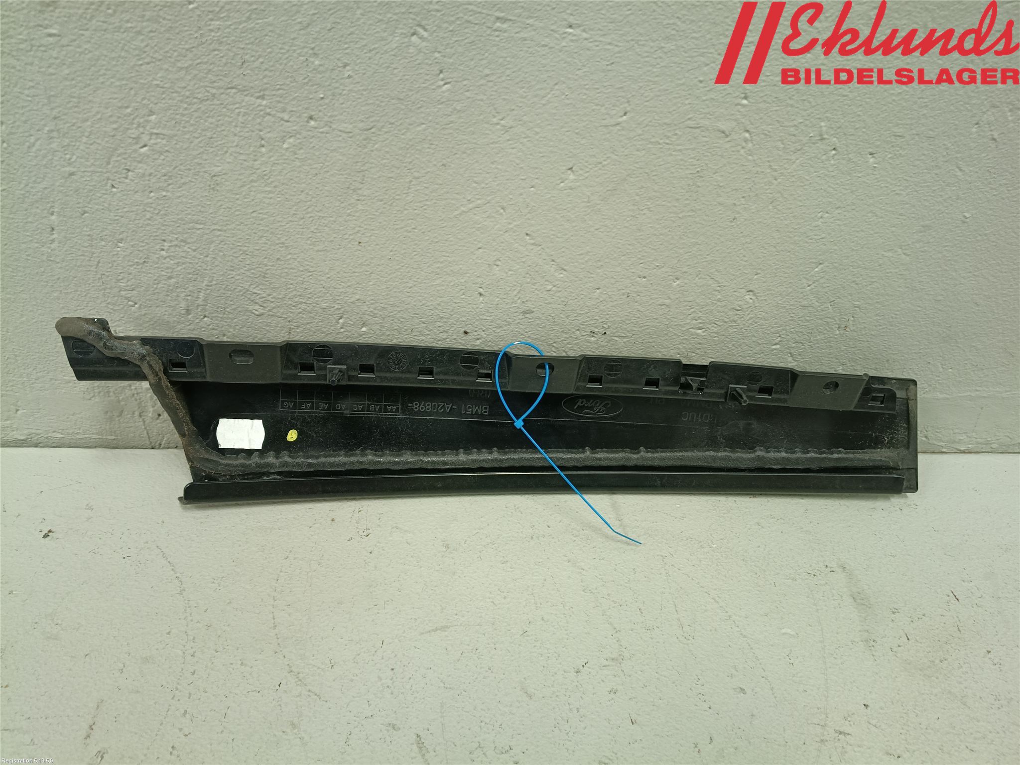 Ford FOCUS 15-18 Dörr Dekorlist Fram Hö
