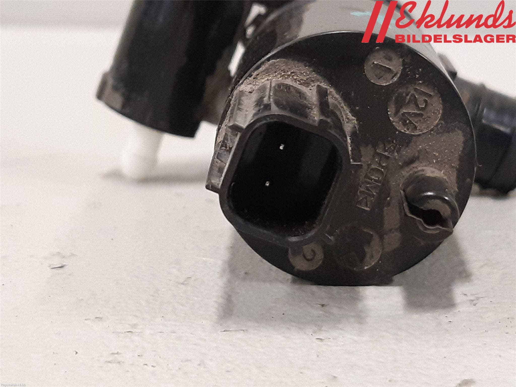 Volvo XC60 09-13 Spolarpump Vindruta