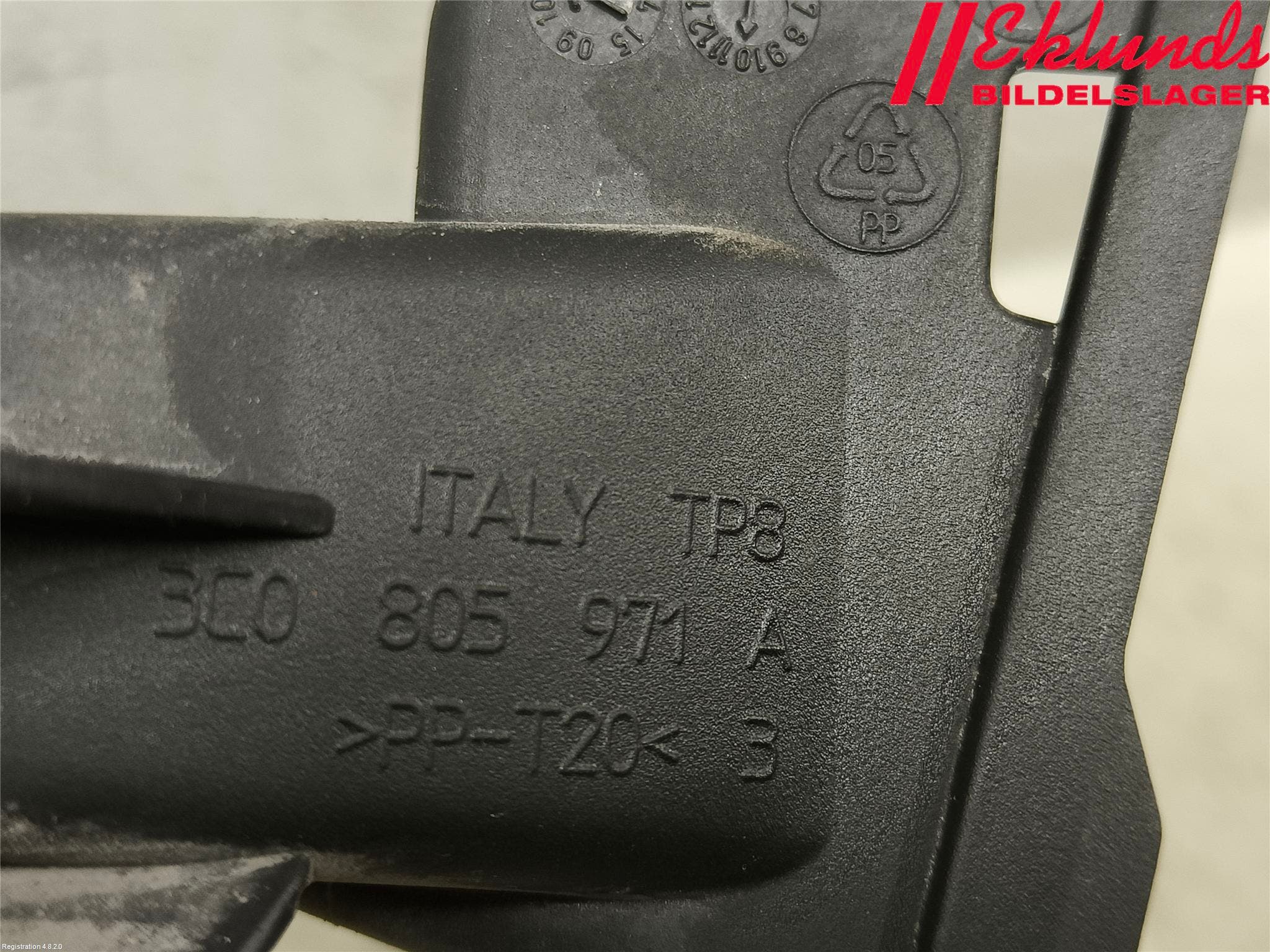 Volkswagen VW PASSAT 11-14 Deflektor Plåt-Plast Kylning