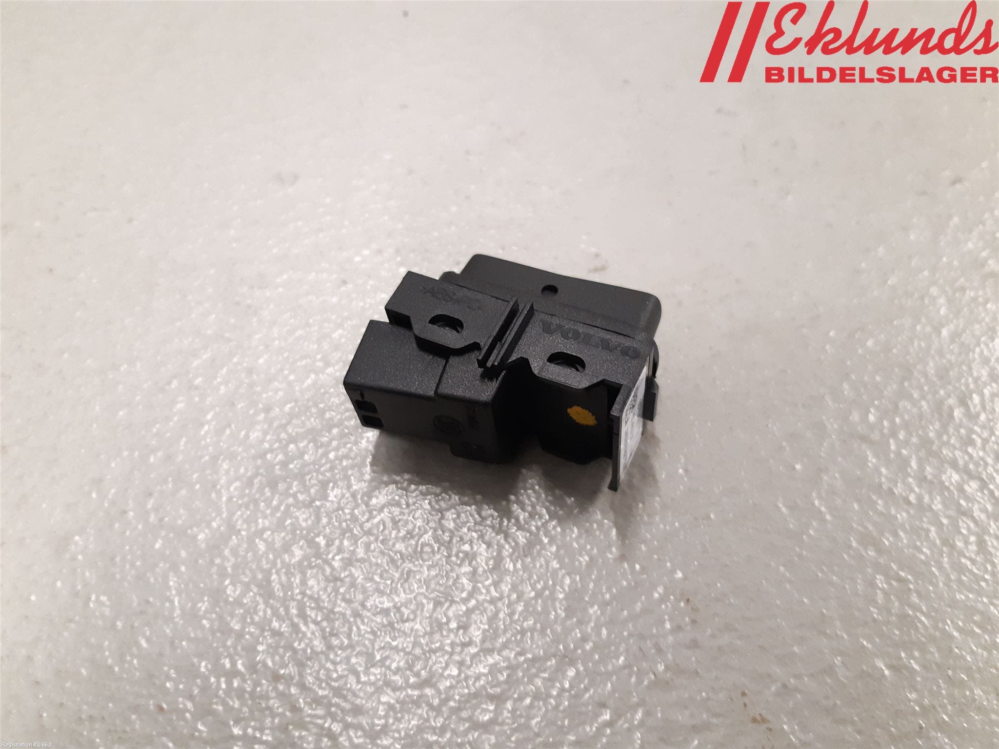 Volvo V70 08-13 Strömställare Centrallås