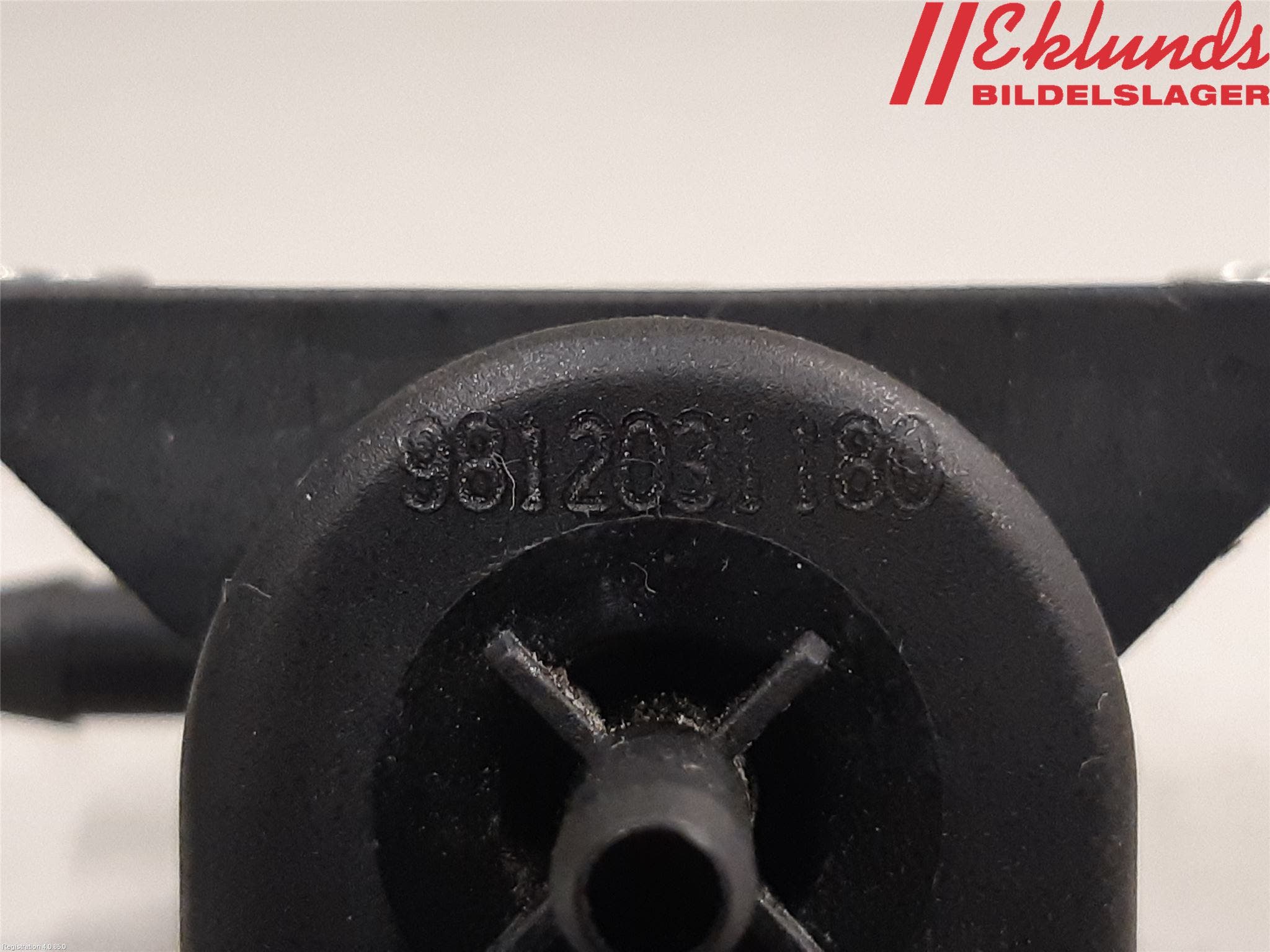 Ford TRANSIT/TOURNEO CUSTOM 13-24 Vakuumventil