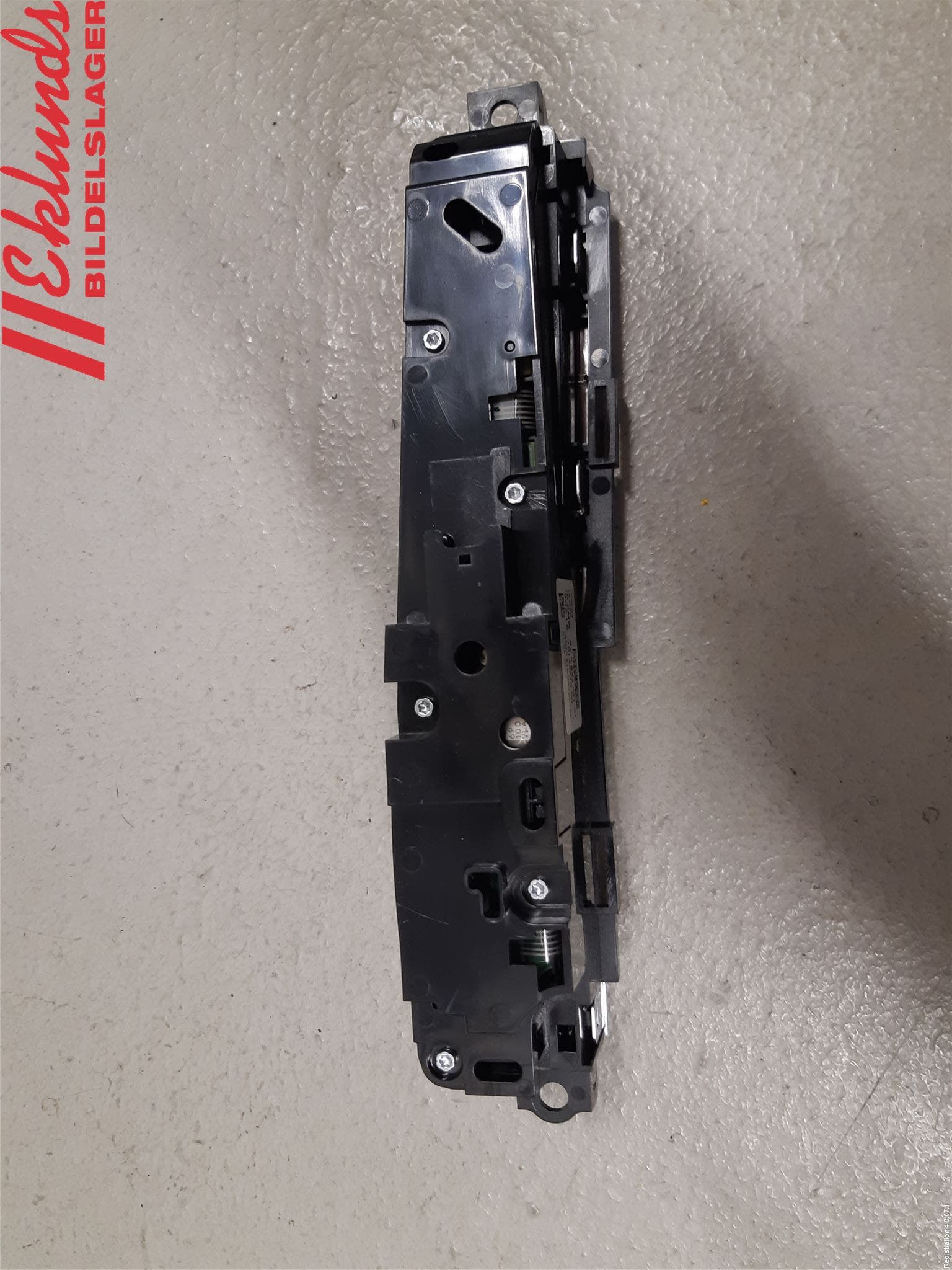 BMW 5 G30/G31/F90 17-23 Strömställare Multifunktion