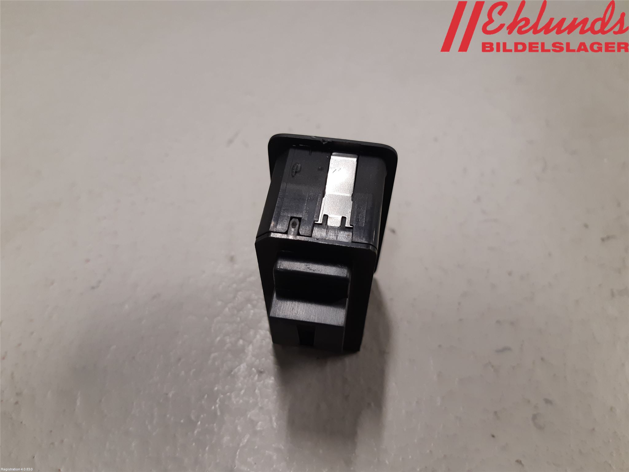 Audi A6/S6 4G 11-18 Strömställare Baklucka