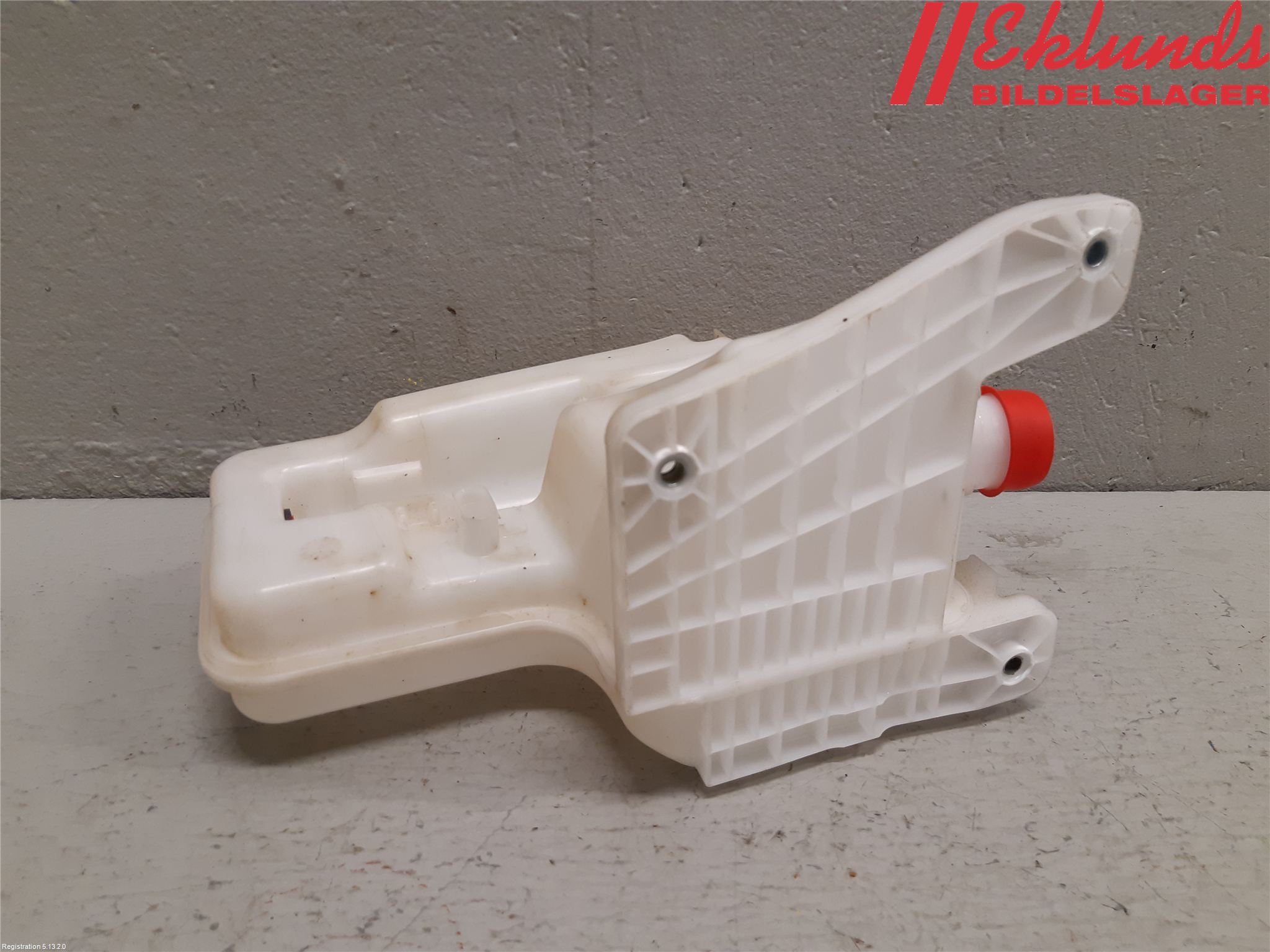 Volkswagen VW GOLF / E-GOLF VIII 20- Spolartank Vindruta