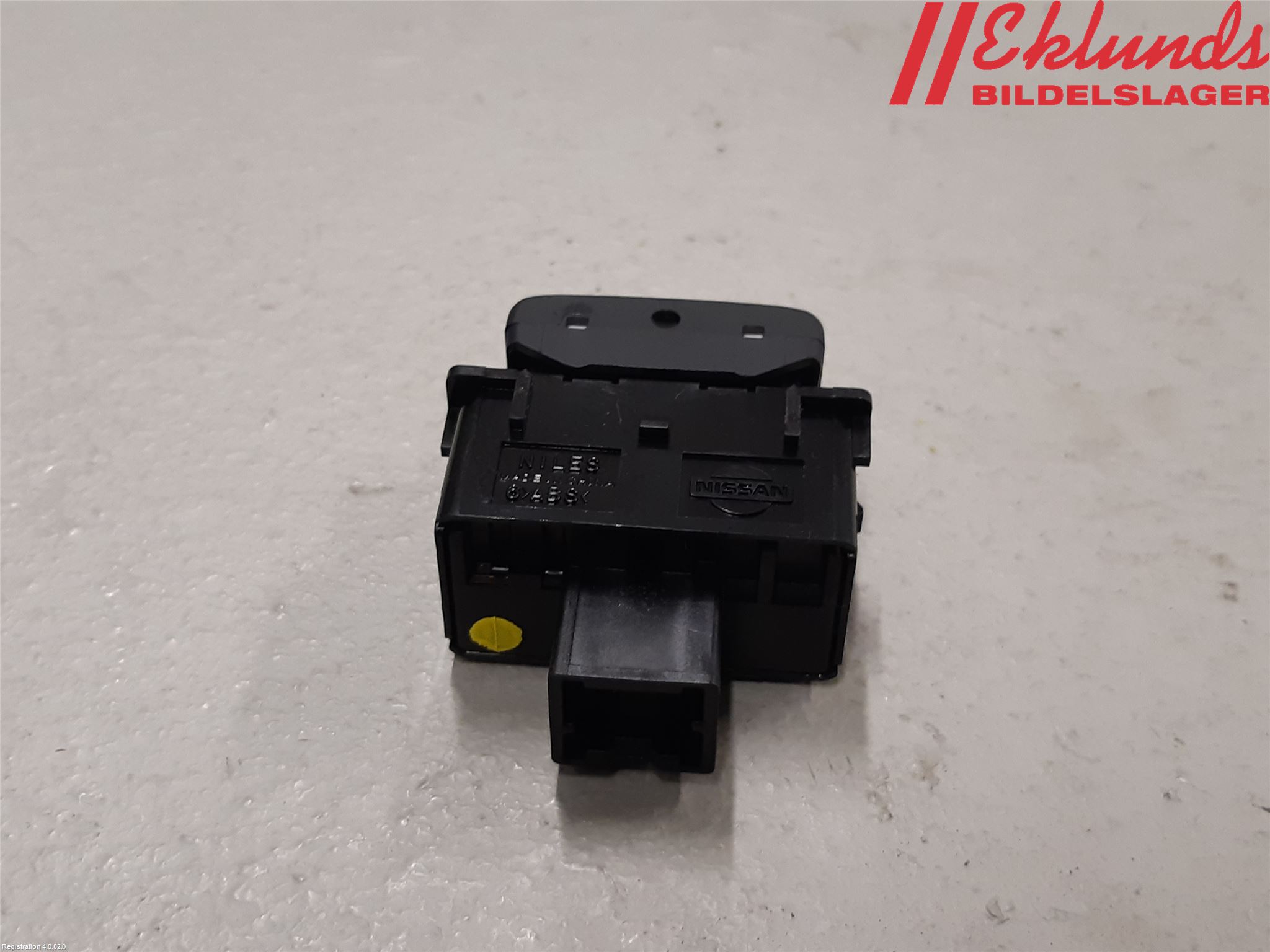 Nissan NAVARA, TREK-1 17-21 Strömställare Innerbelysning