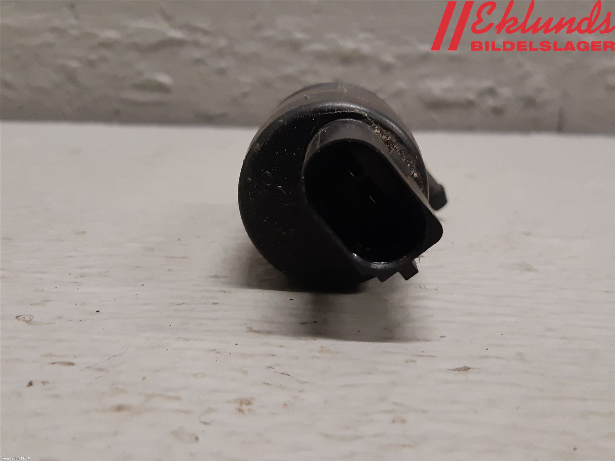 BMW 5 F10/F11/F18 09-17 Spolarpump Vindruta