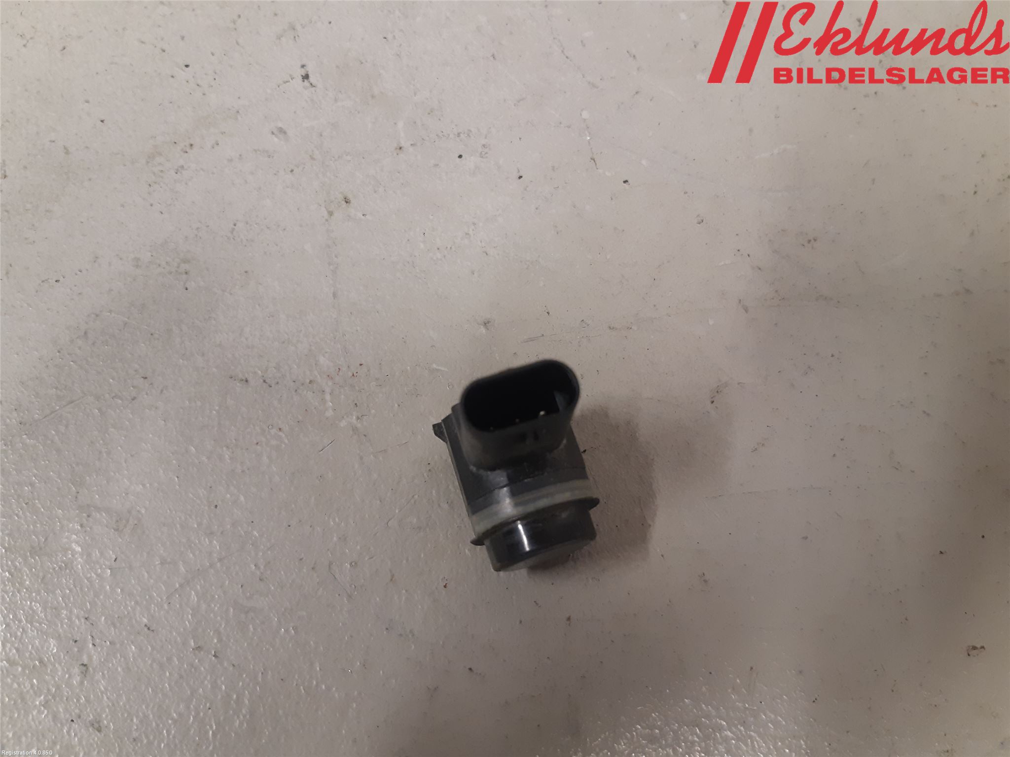 Volvo V40 12-19 Parkeringshjälp Backsensor