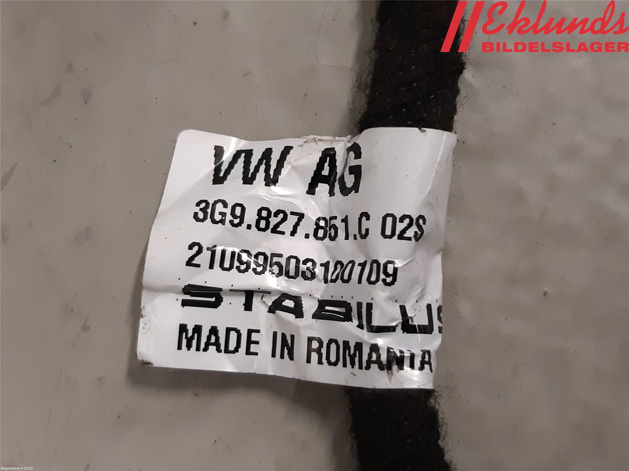 Volkswagen VW PASSAT 15-19 Bakluckeöppnare Automatisk