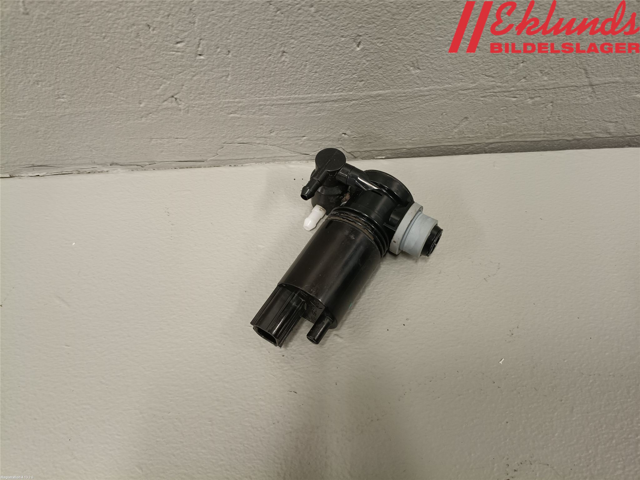 Ford FIESTA 13-17 Spolarpump Vindruta