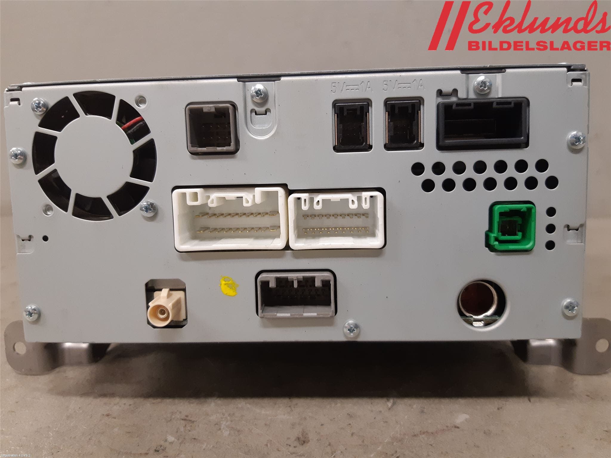 Mitsubishi OUTLANDER 13-21 Bildskärm