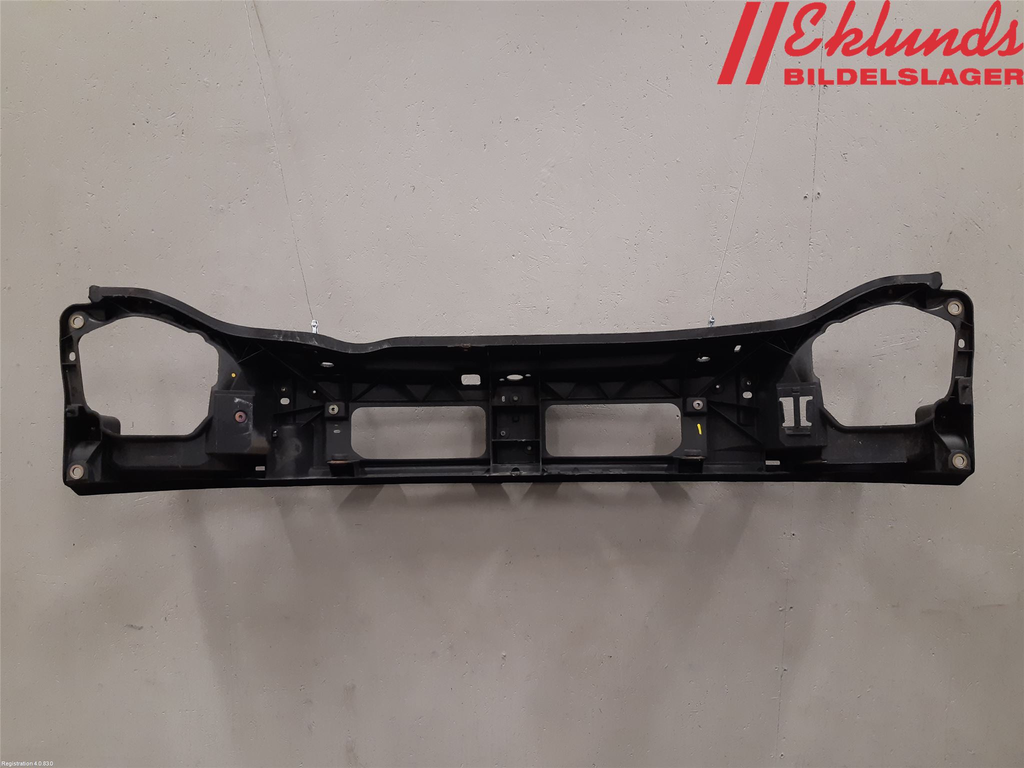 Renault TRAFIC   02-14 Frontplåt