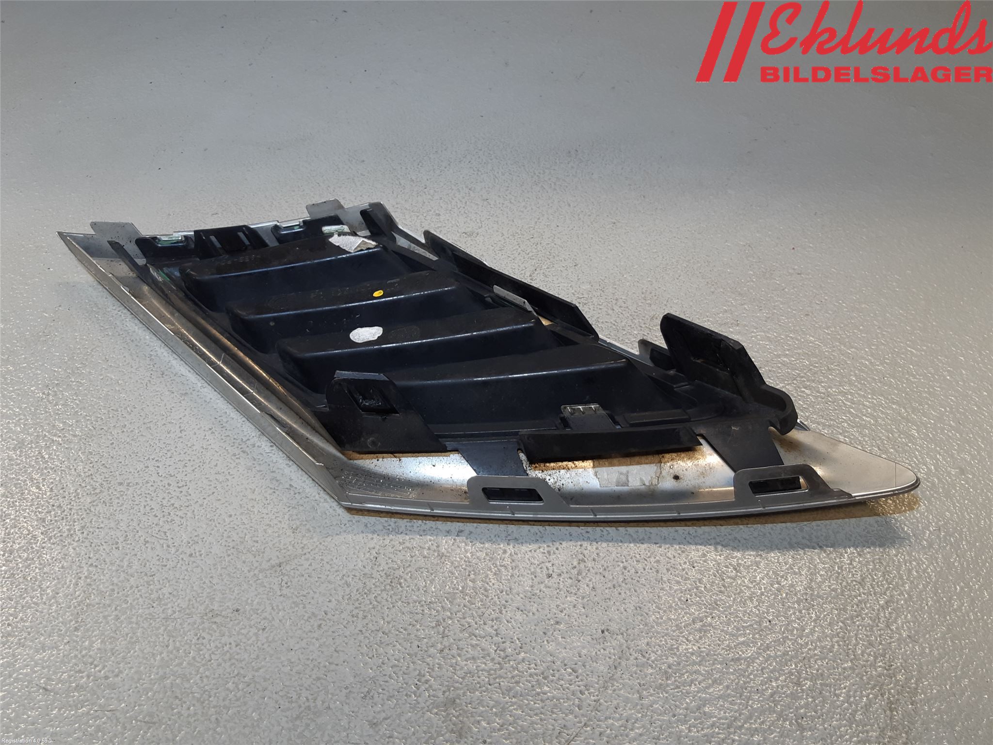 Saab 9-3 VER 2 Grilldel Vänster