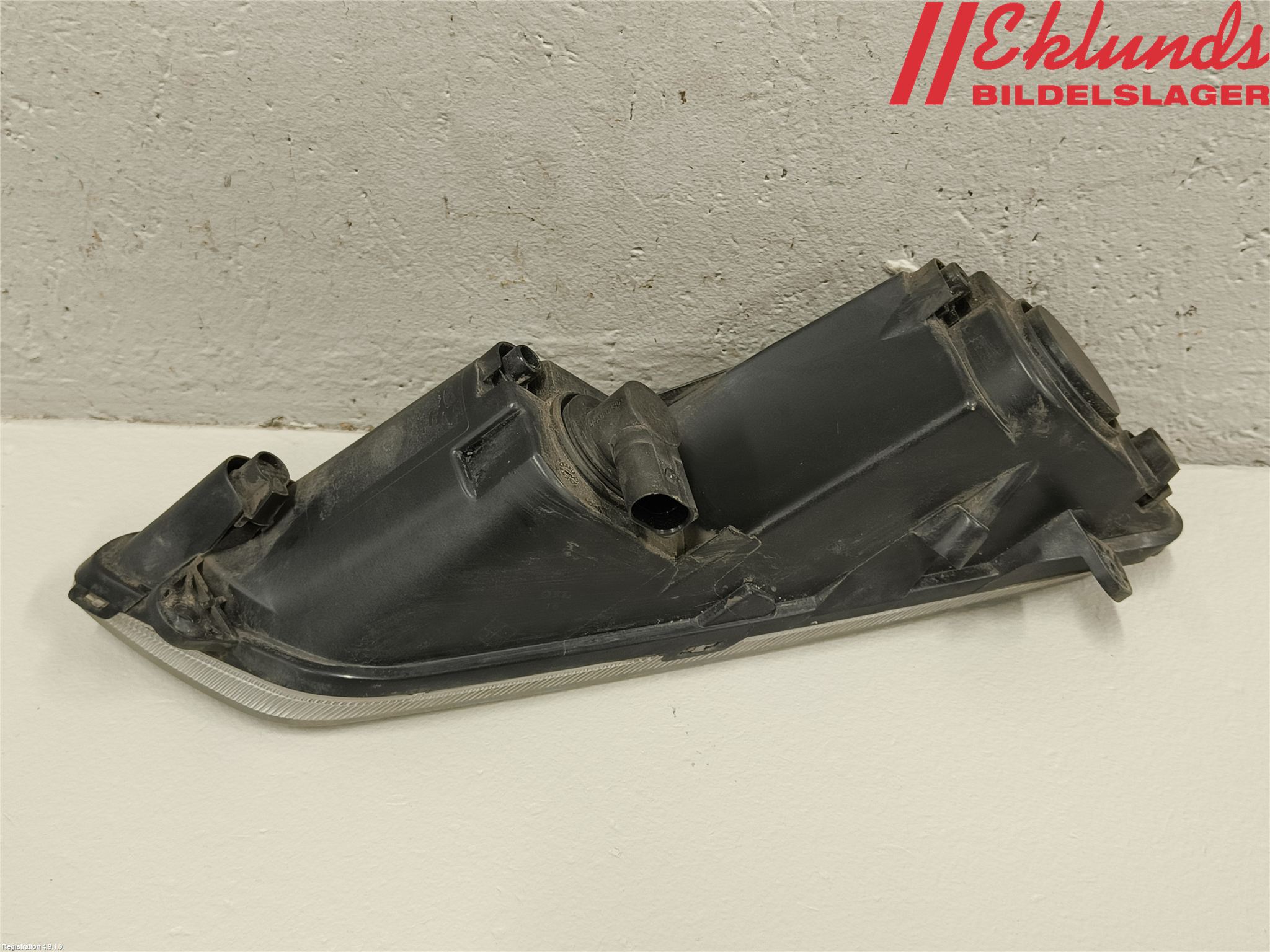 Volkswagen VW PASSAT 11-14 Dimljus-Varselljus Fram