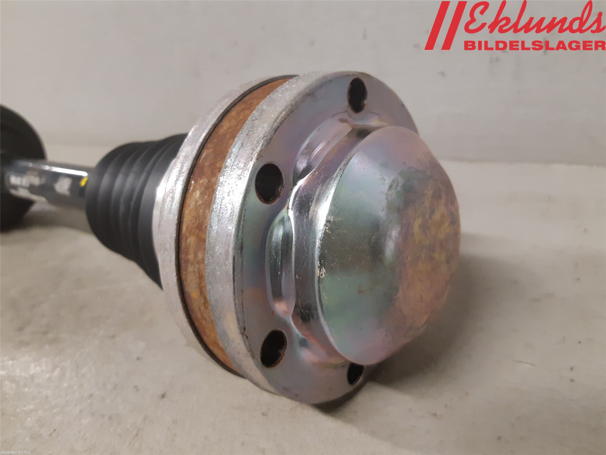 Audi Q3 8U 12-18 Drivaxel Fram Vänster