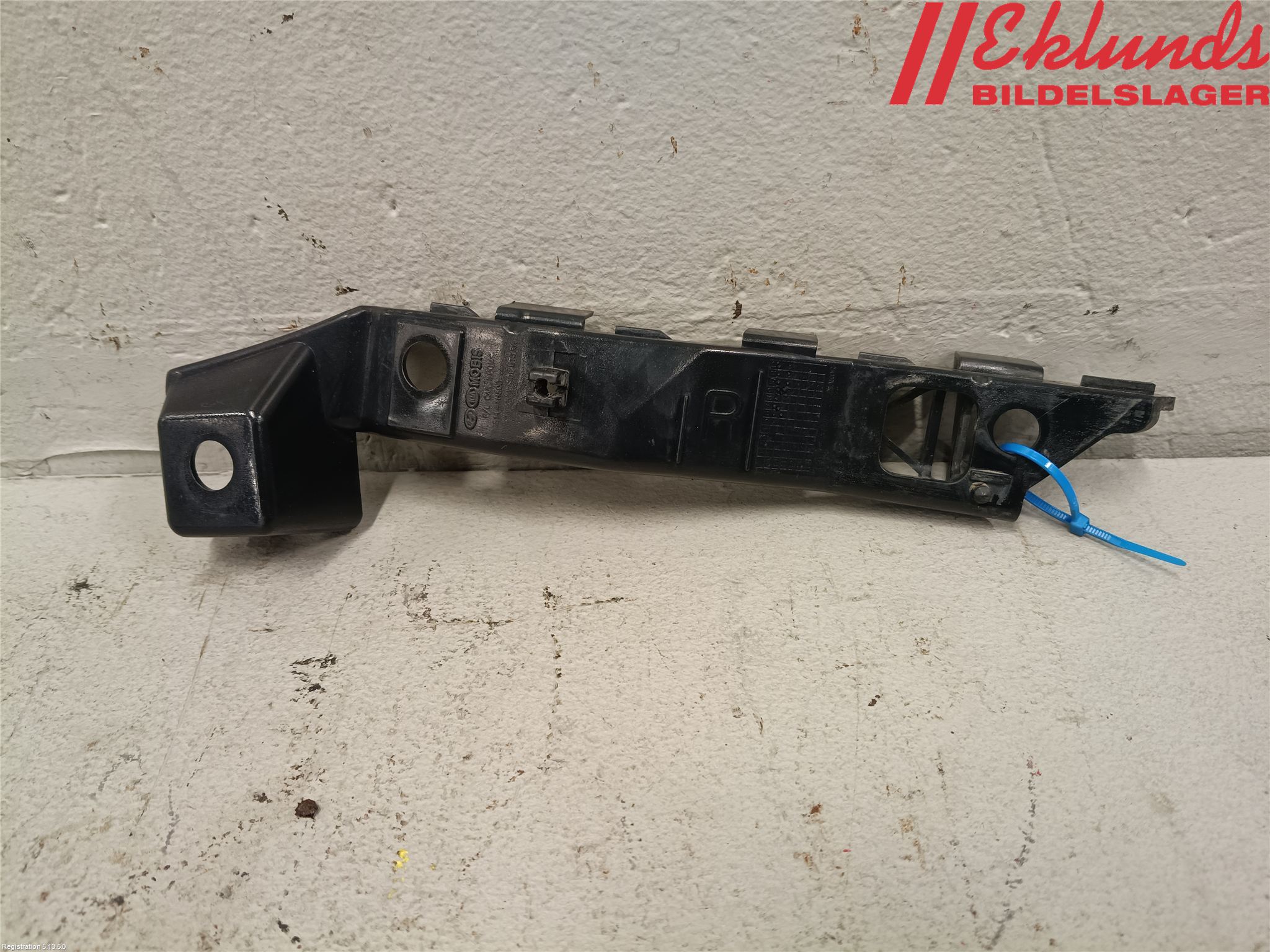 Kia CEED 06-12 Stötfångarfäste Fram Hö