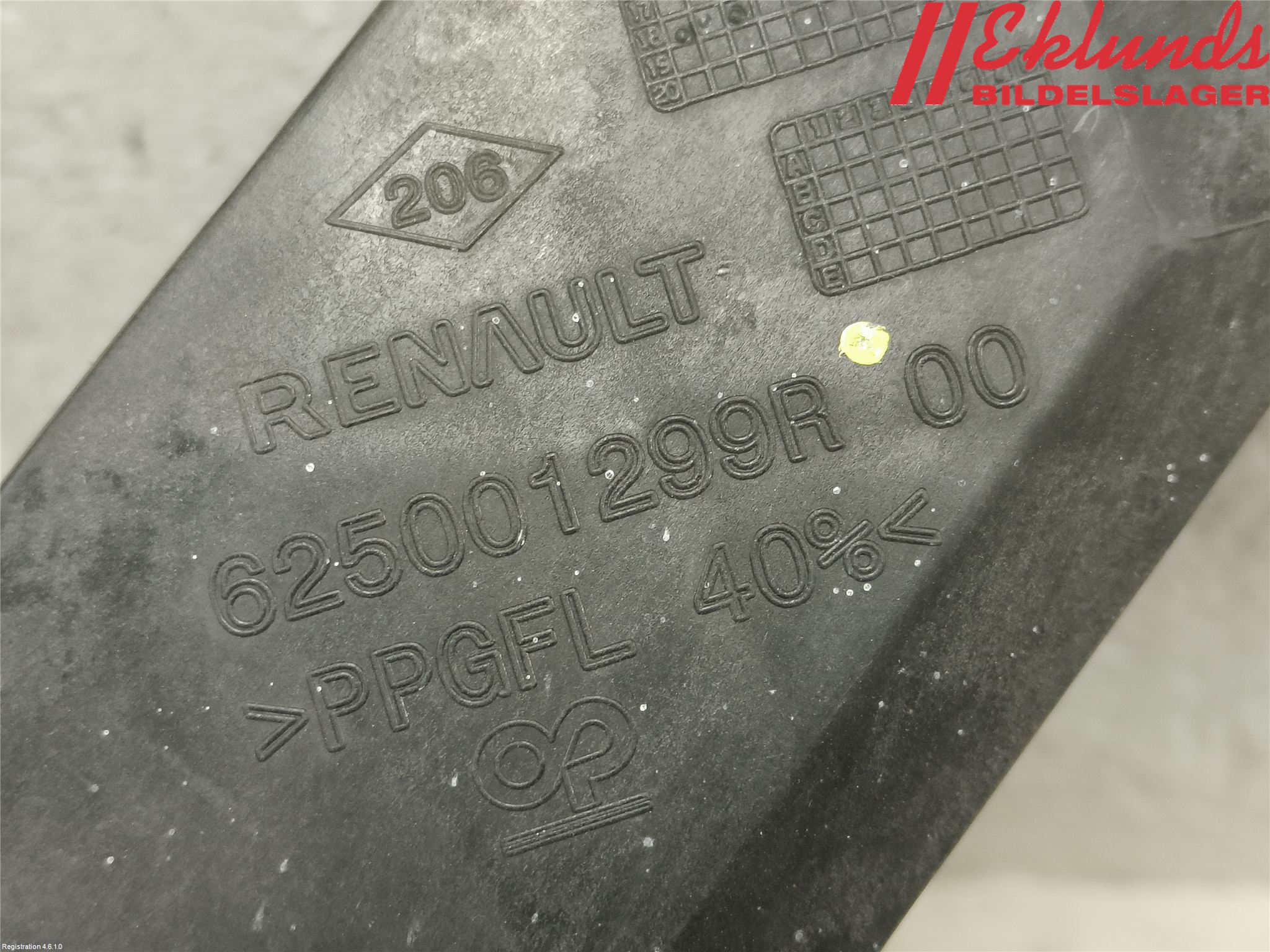 Renault TRAFIC/E-TECH 15- Frontplåt