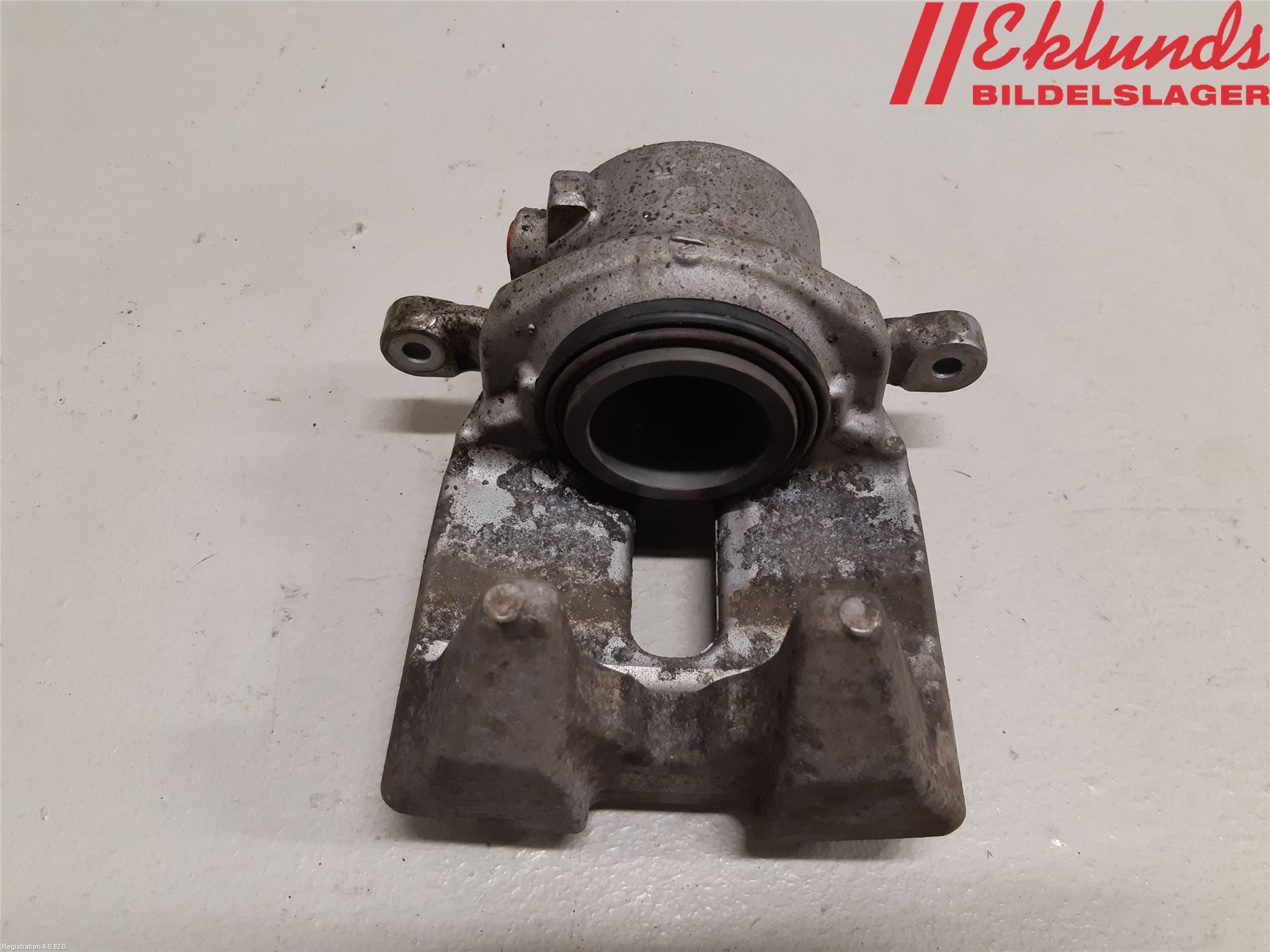 BMW 5 G30/G31/F90 17-23 Bromsok Fram Höger