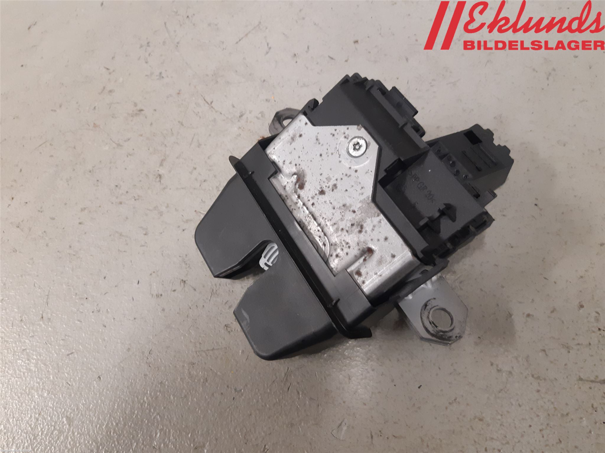 Ford KUGA 08-12 Låskista Baklucka