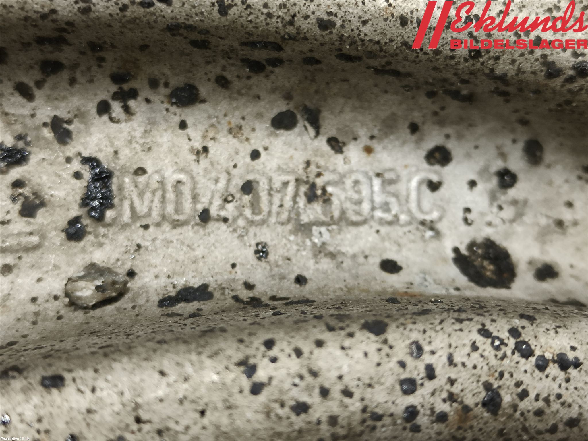 Audi Q7/SQ7 Bärarmsstag Fram Vänster