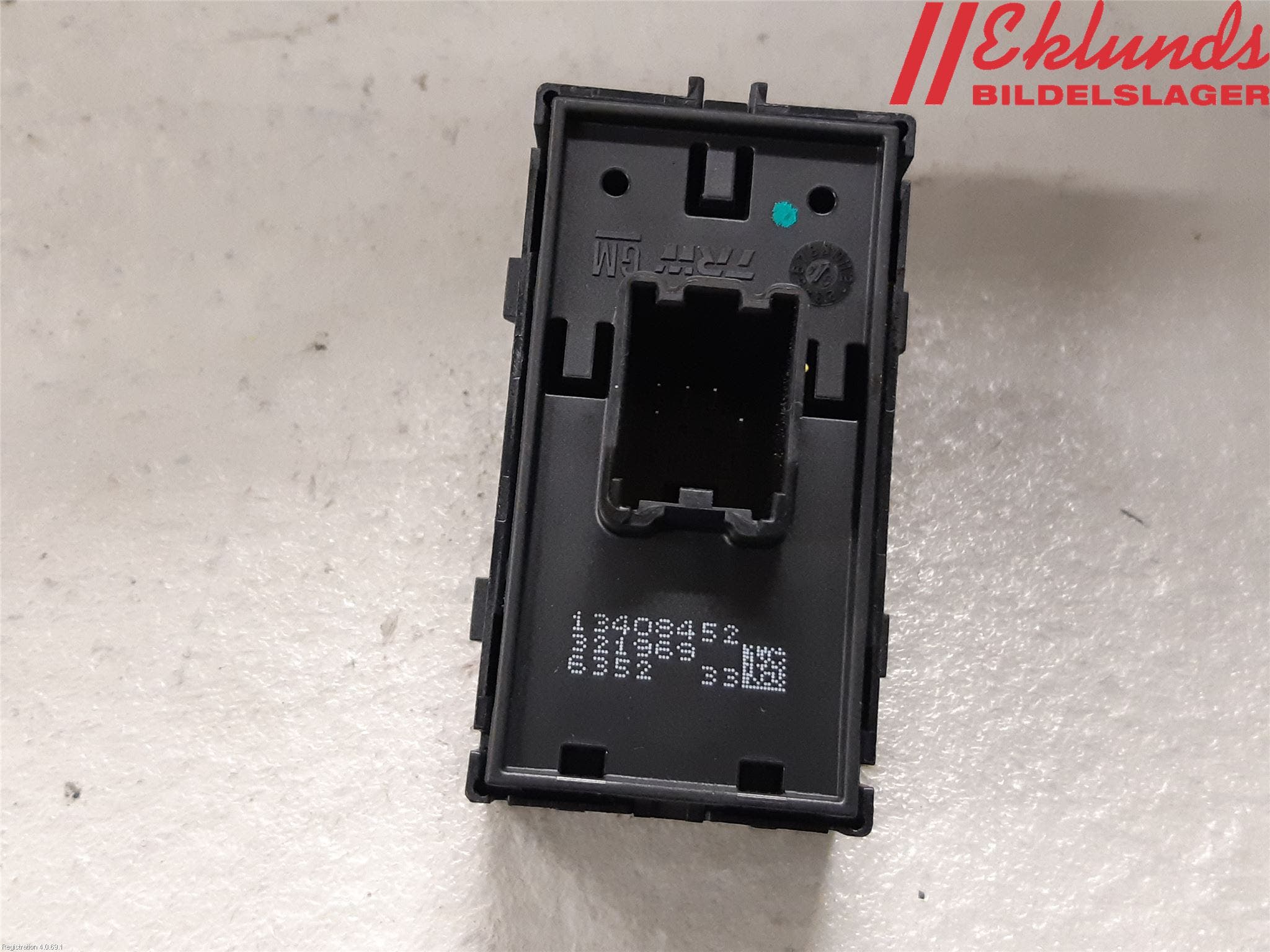 Opel ASTRA K 16-22 Strömställare Elhiss