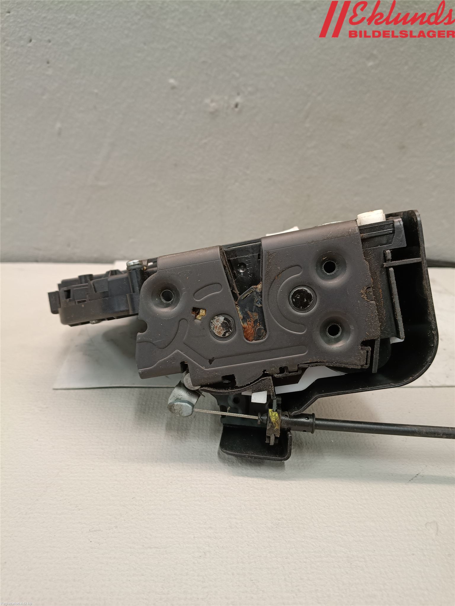 Volvo V50 08-12 Låskista-Dörrlås