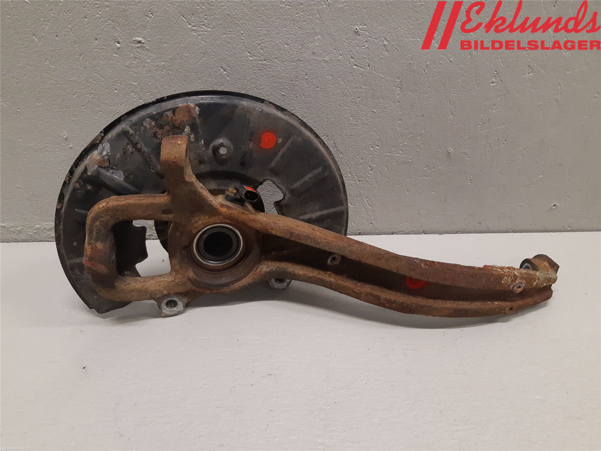 Audi Q7/SQ7 Styrspindel Lagerhus Vä