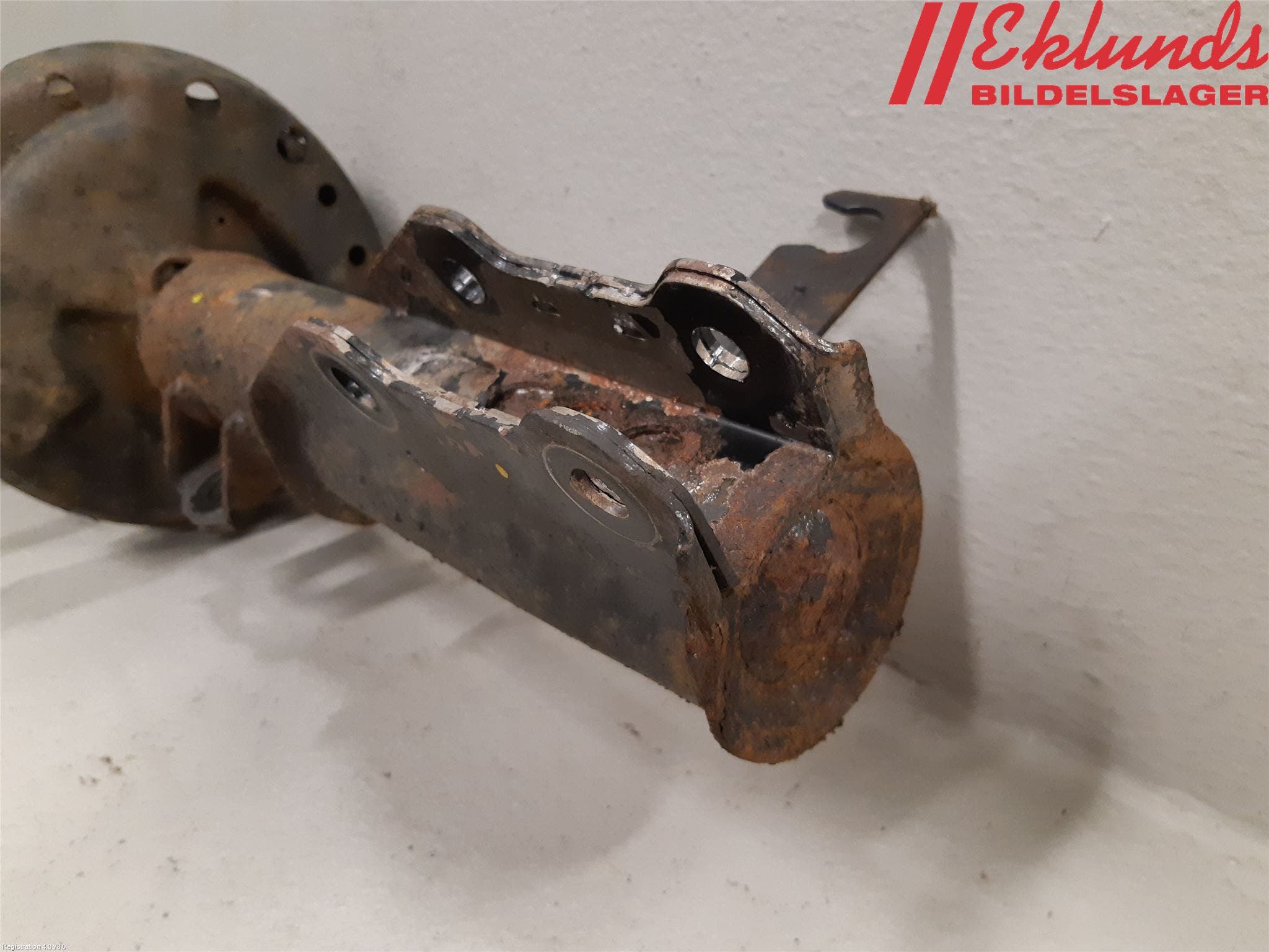 Opel INSIGNIA 09-16 Fjäderben Fram Höger