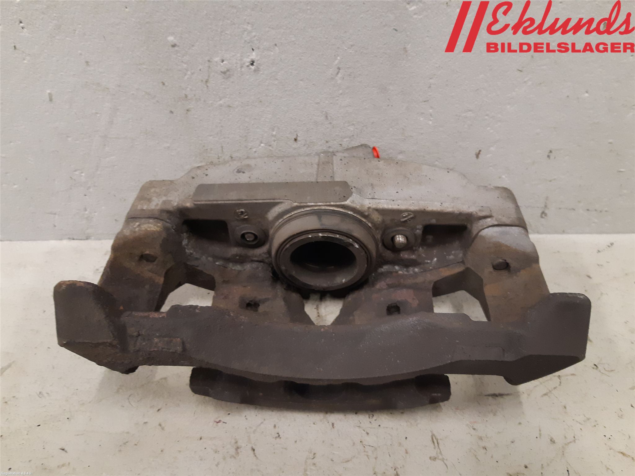 Volvo V70 14-16 Bromsok Fram Höger