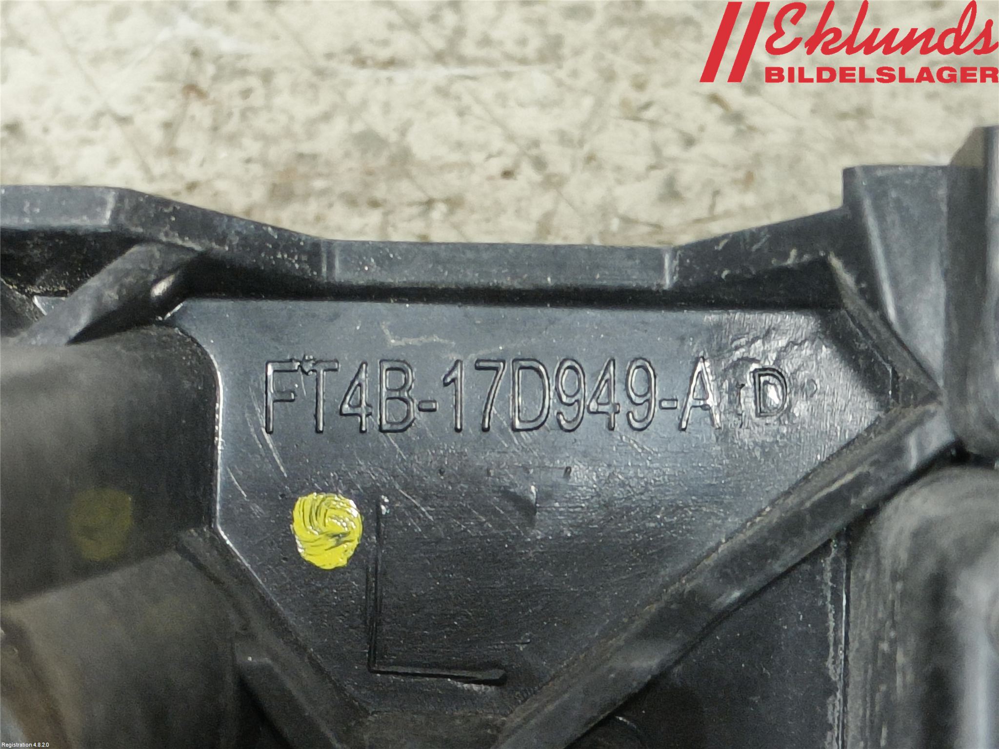 Ford EDGE Stötfångarfäste Bak Vä