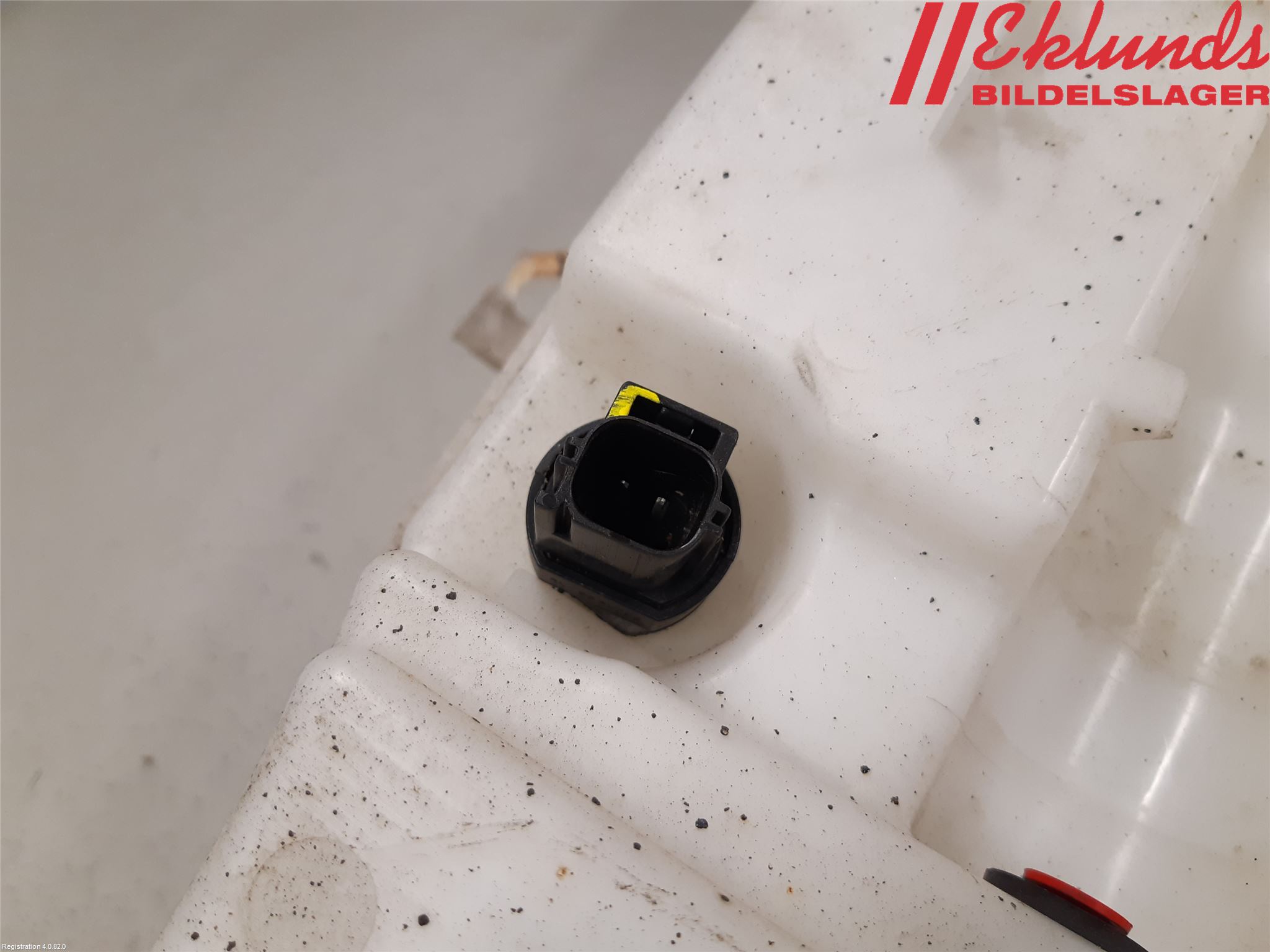 Ford FOCUS 11-14 Spolartank Vindruta-Strål