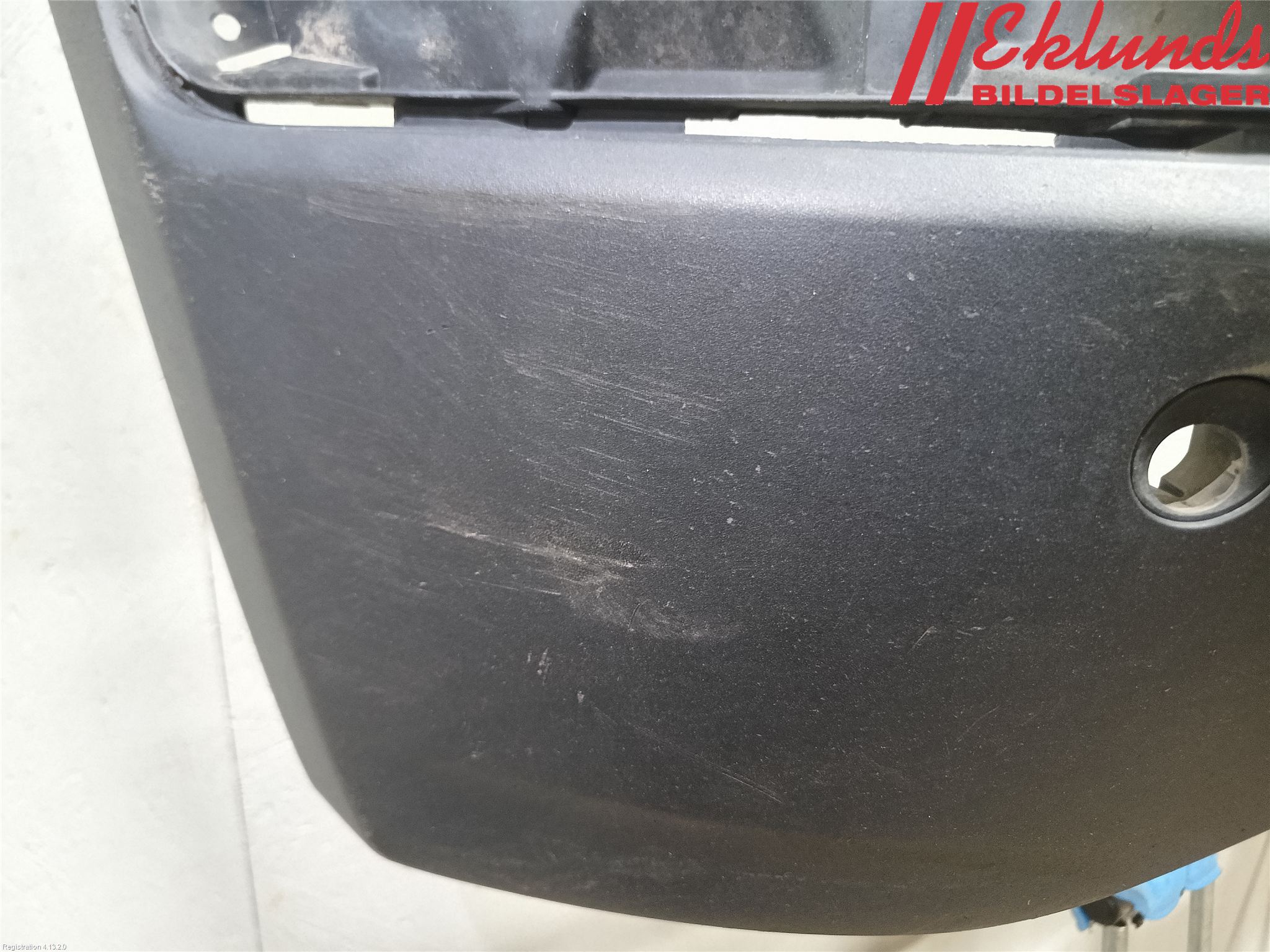 BMW X3 E83     03-10 Stötfångarbeklädnad Fram