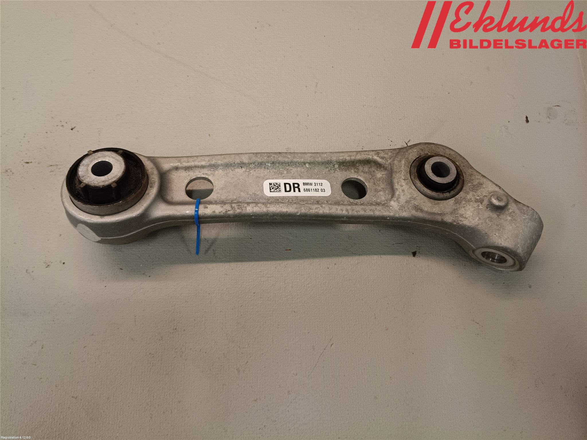 BMW 5 G30/G31/F90 17-23 Bärarm Fram Undre Hö