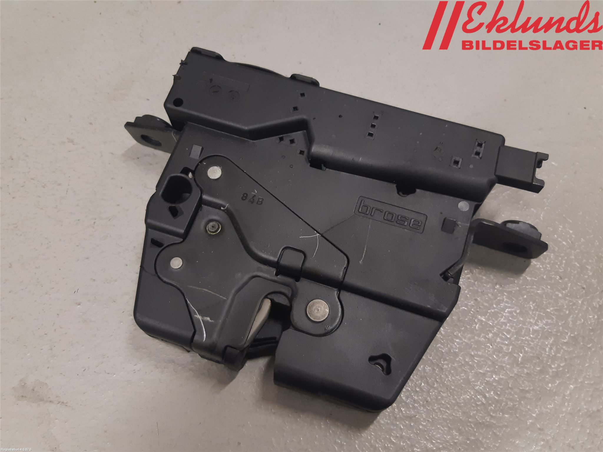 BMW 4 F32/F33/F82/F83 13-20 Låskista Baklucka