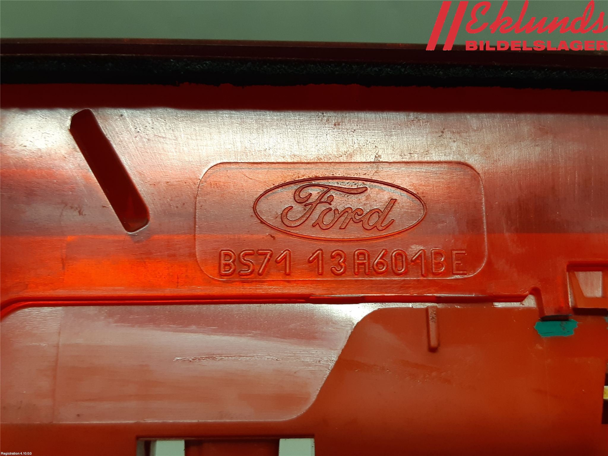 Ford FOCUS 11-14 Bromsljus Bakruta